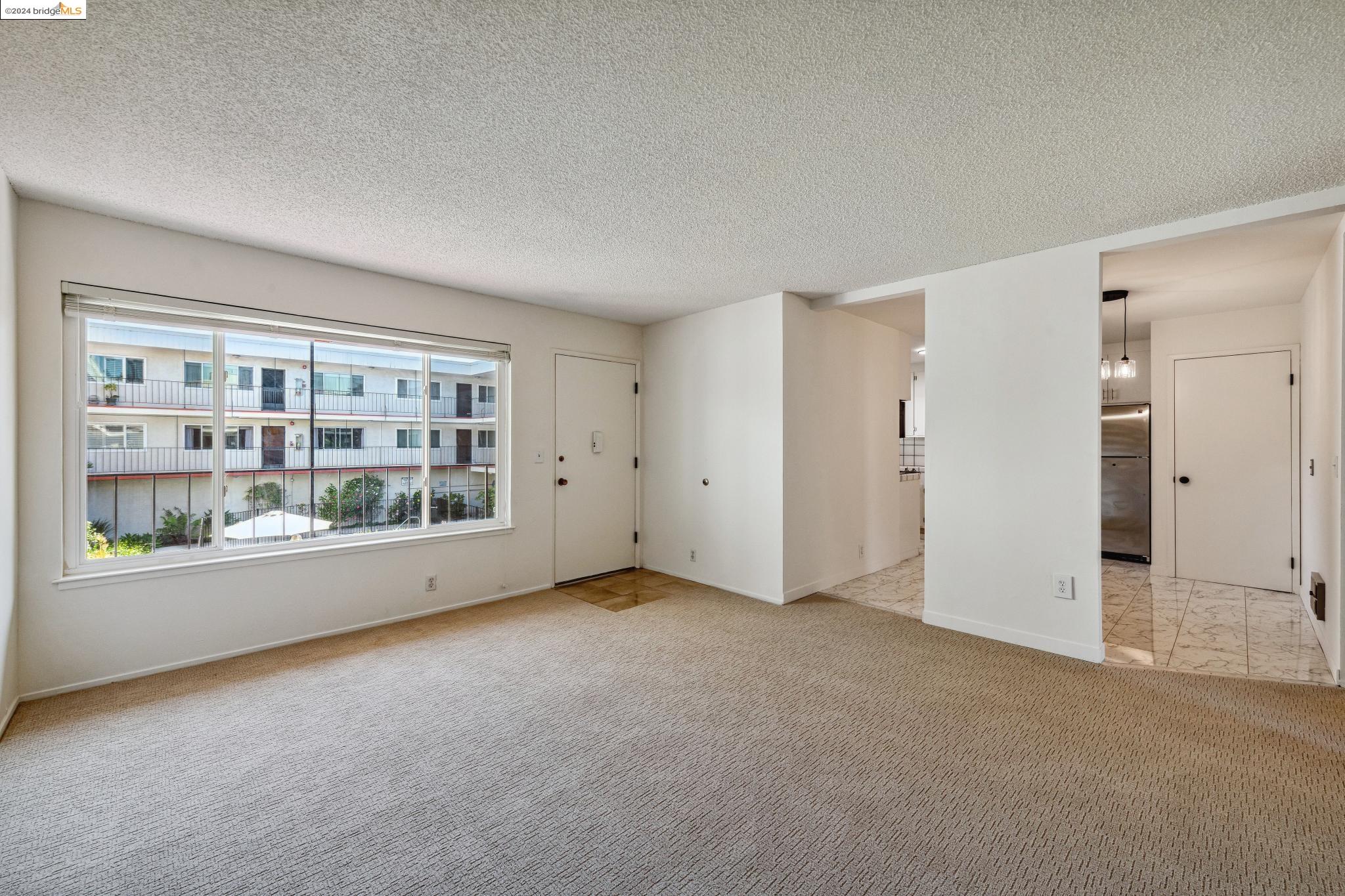 Photo #5: 41066885 Listing 