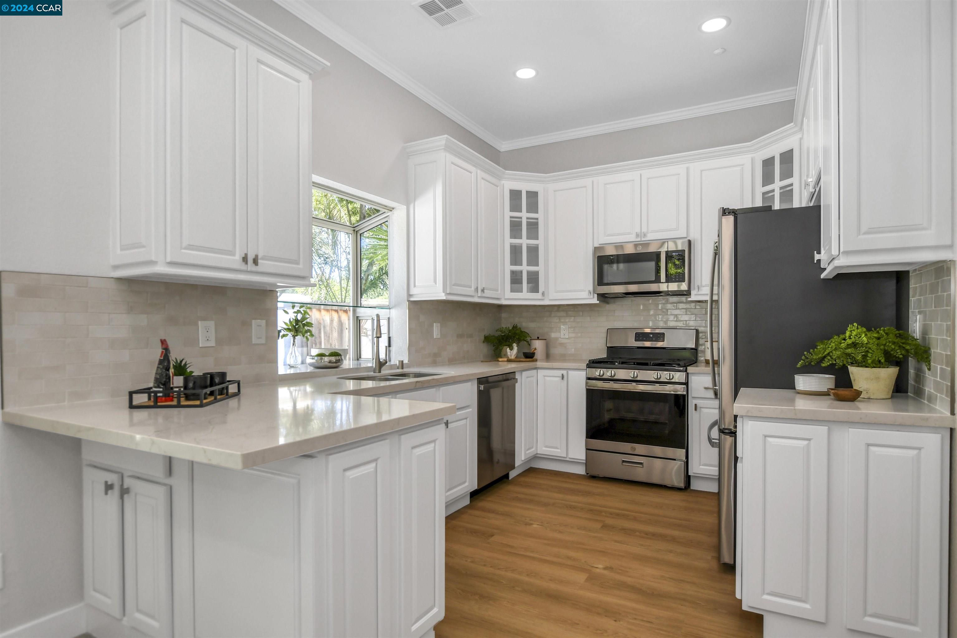 Photo #4: 41066934 Listing 