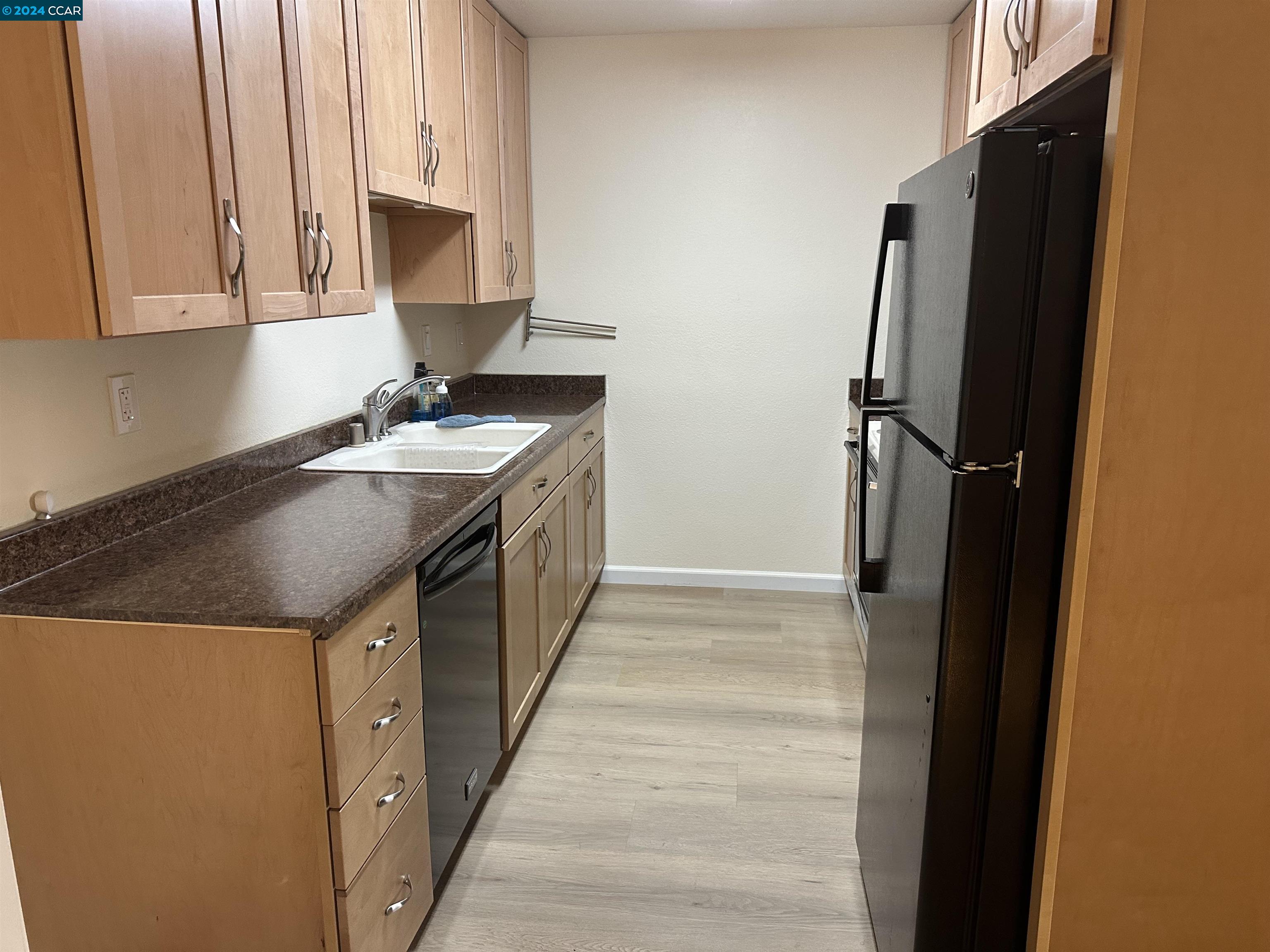Photo #6: 41066951 Listing 