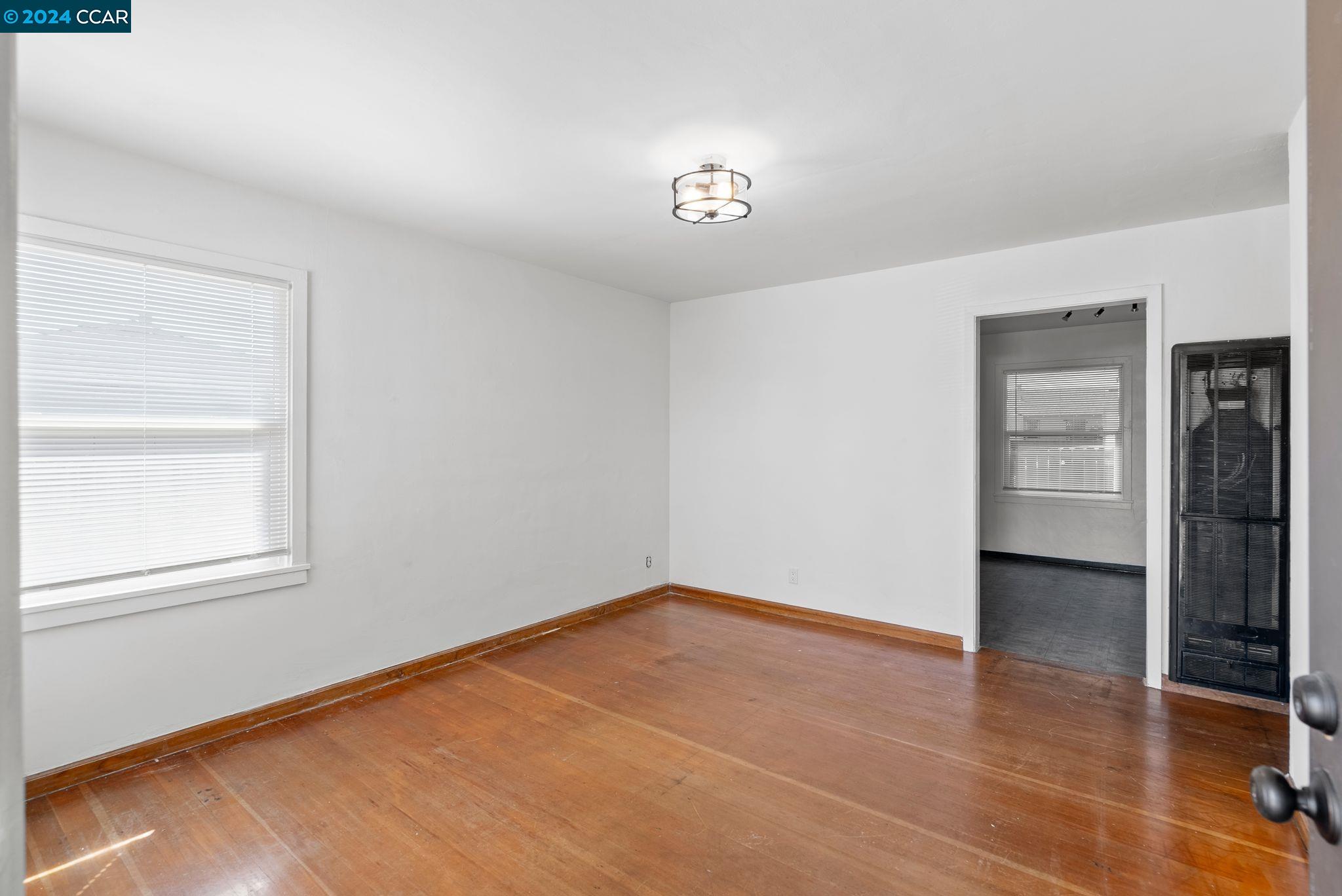 Photo #4: 41067023 Listing 