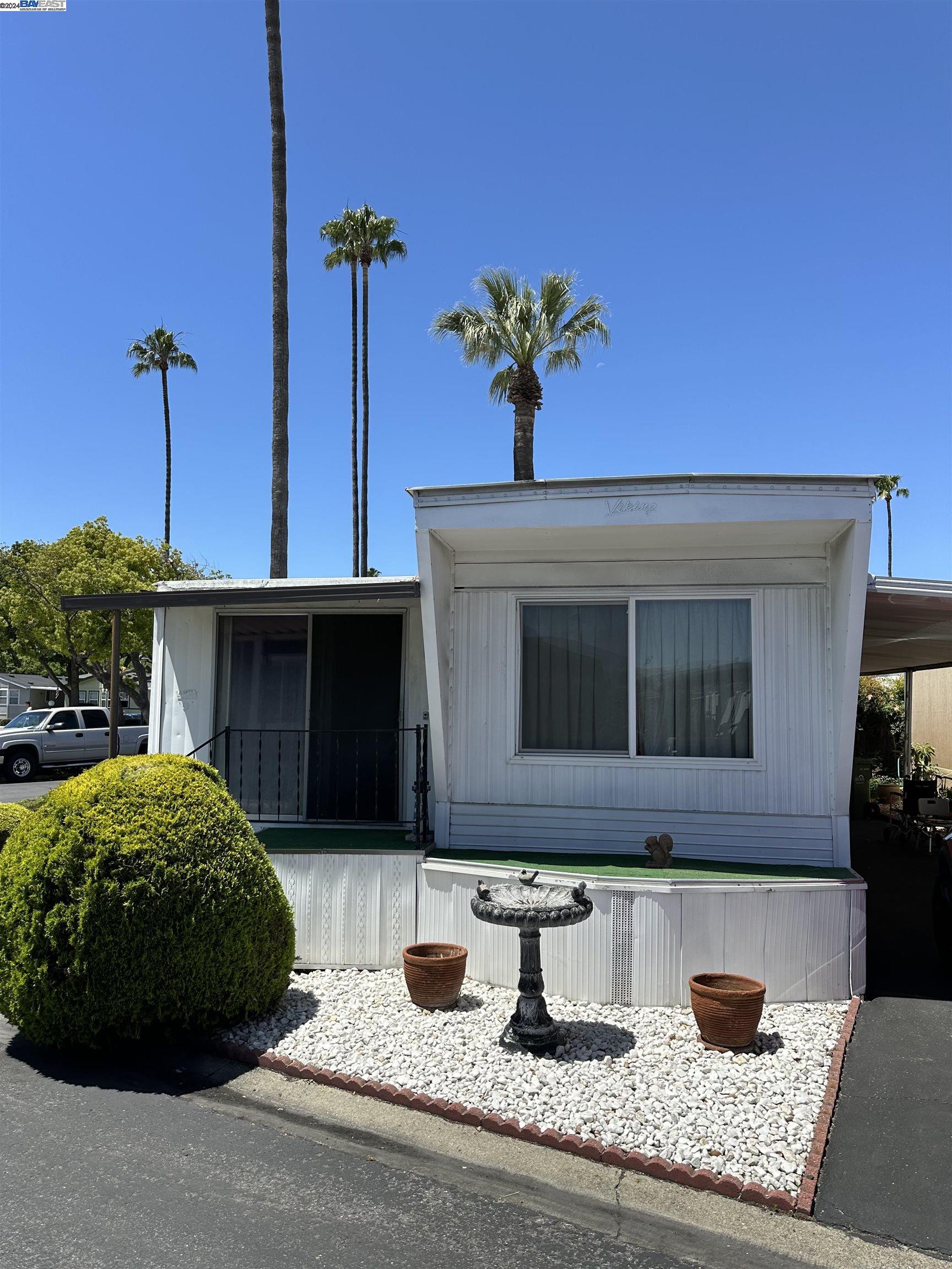 Detail Gallery Image 1 of 1 For 165 Blossom Hill Rd #149,  San Jose,  CA 95123 - 2 Beds | 1 Baths