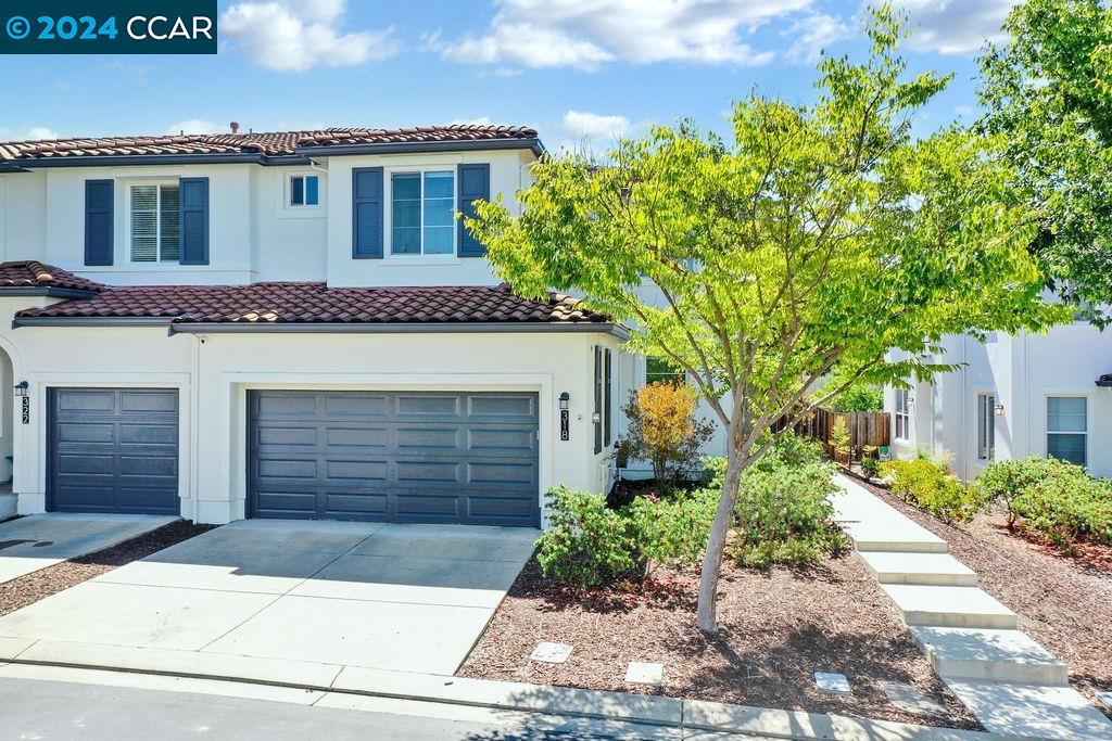 More Details about MLS # 41067049 : 318 KARELIAN ST