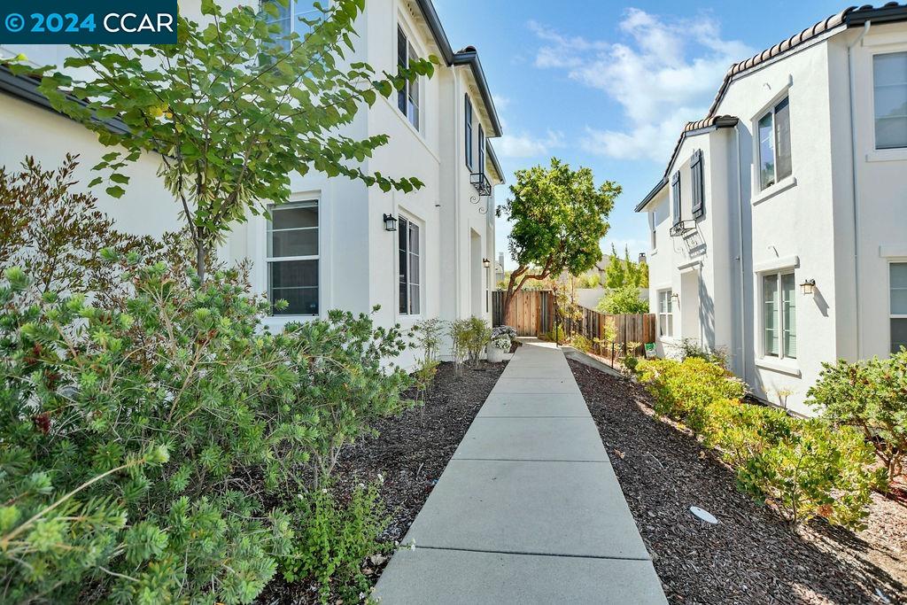 Photo #4: 41067049 Listing 