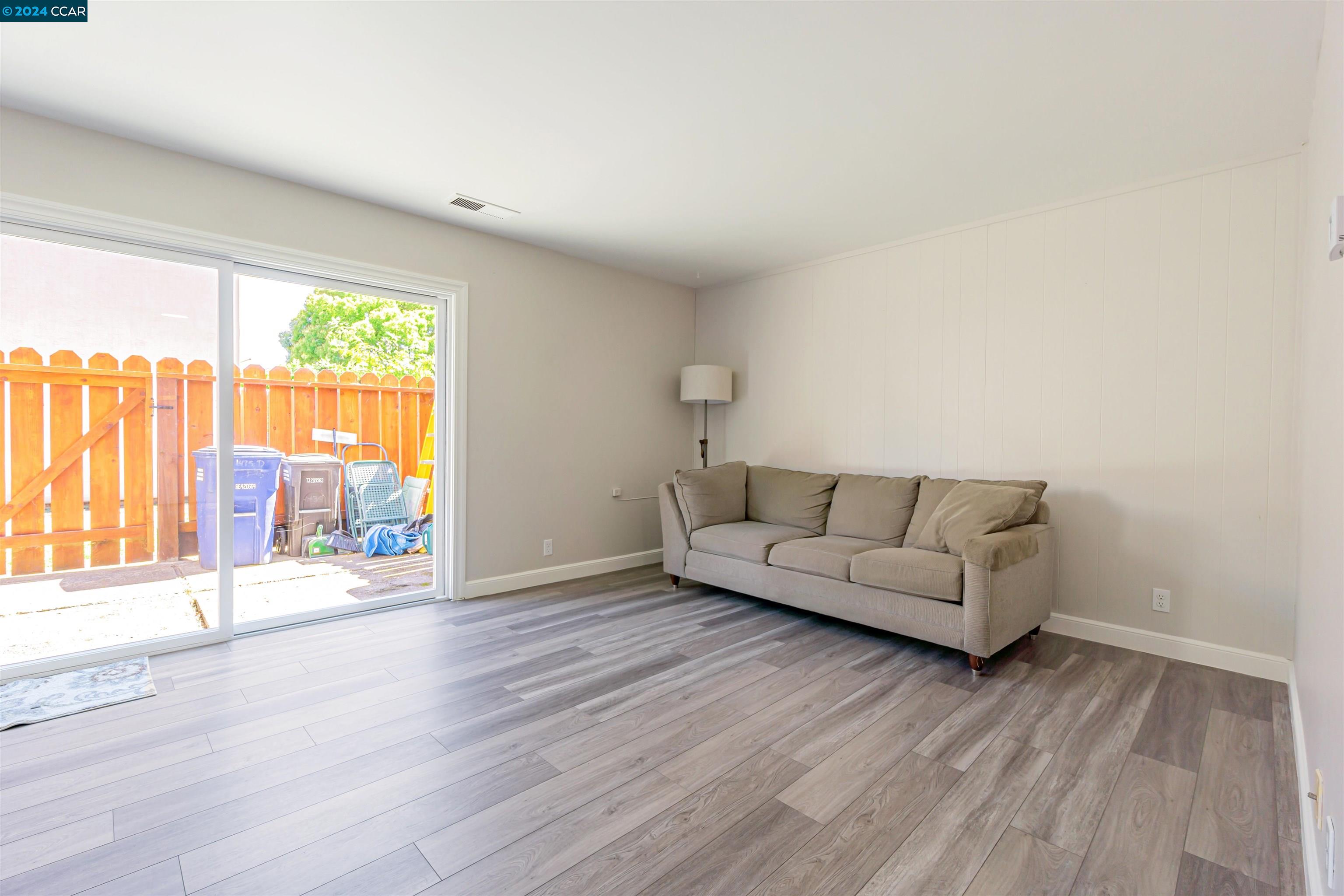 Photo #4: 41067064 Listing 