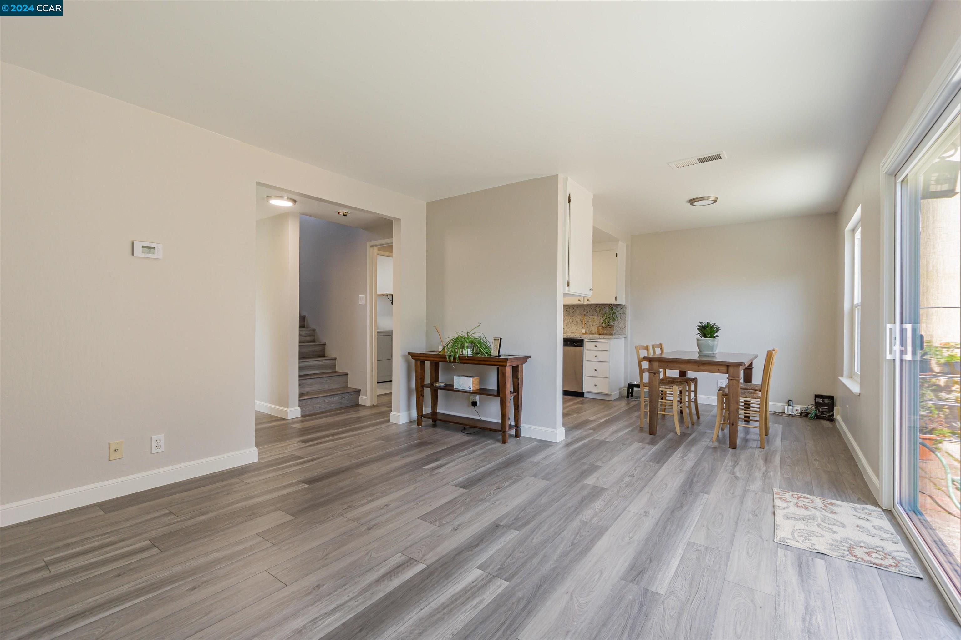 Photo #6: 41067064 Listing 