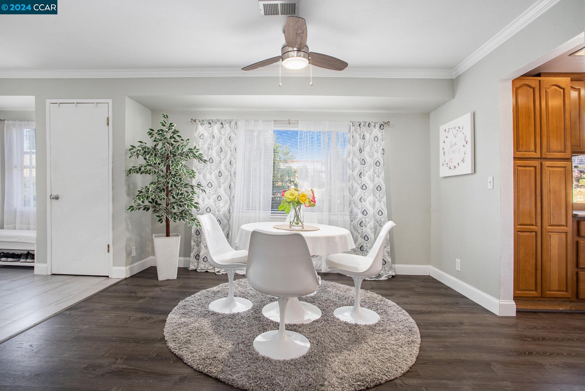 Photo #4: 41067100 Listing 