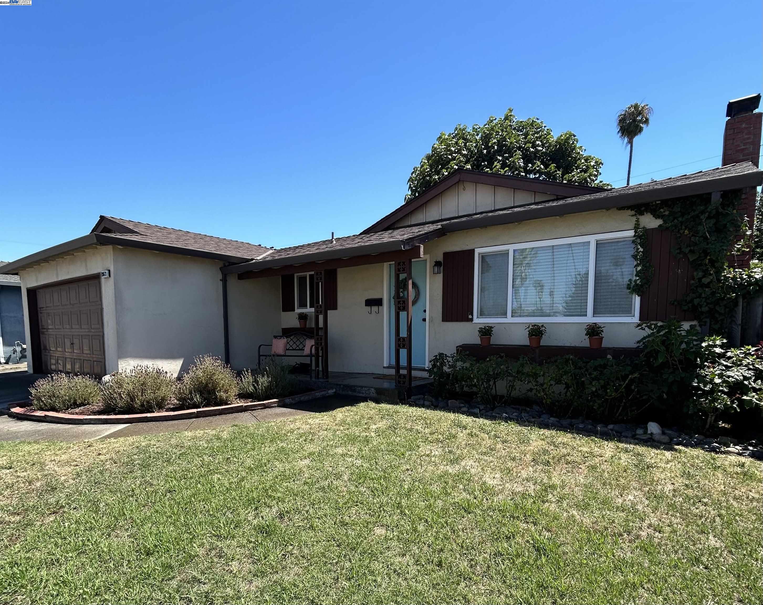 Detail Gallery Image 1 of 1 For 39673 Royal Palm Dr, Fremont,  CA 94538 - 3 Beds | 1 Baths
