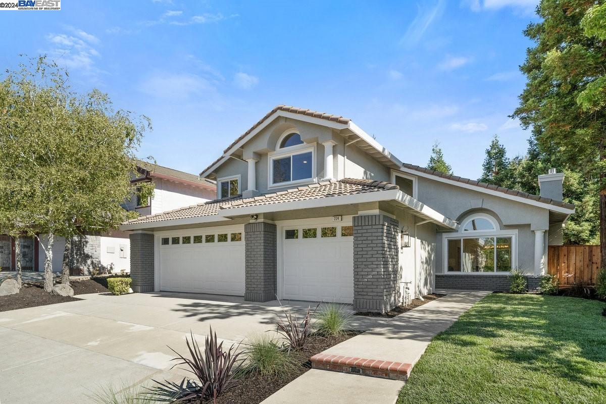 224 Walnut Creek Ct