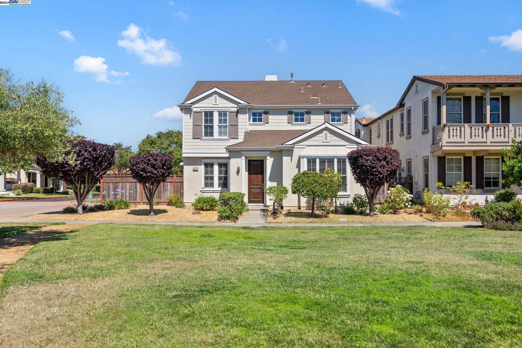 Detail Gallery Image 1 of 1 For 2431 Santa Rosa Ln, Alameda,  CA 94501 - 5 Beds | 3 Baths