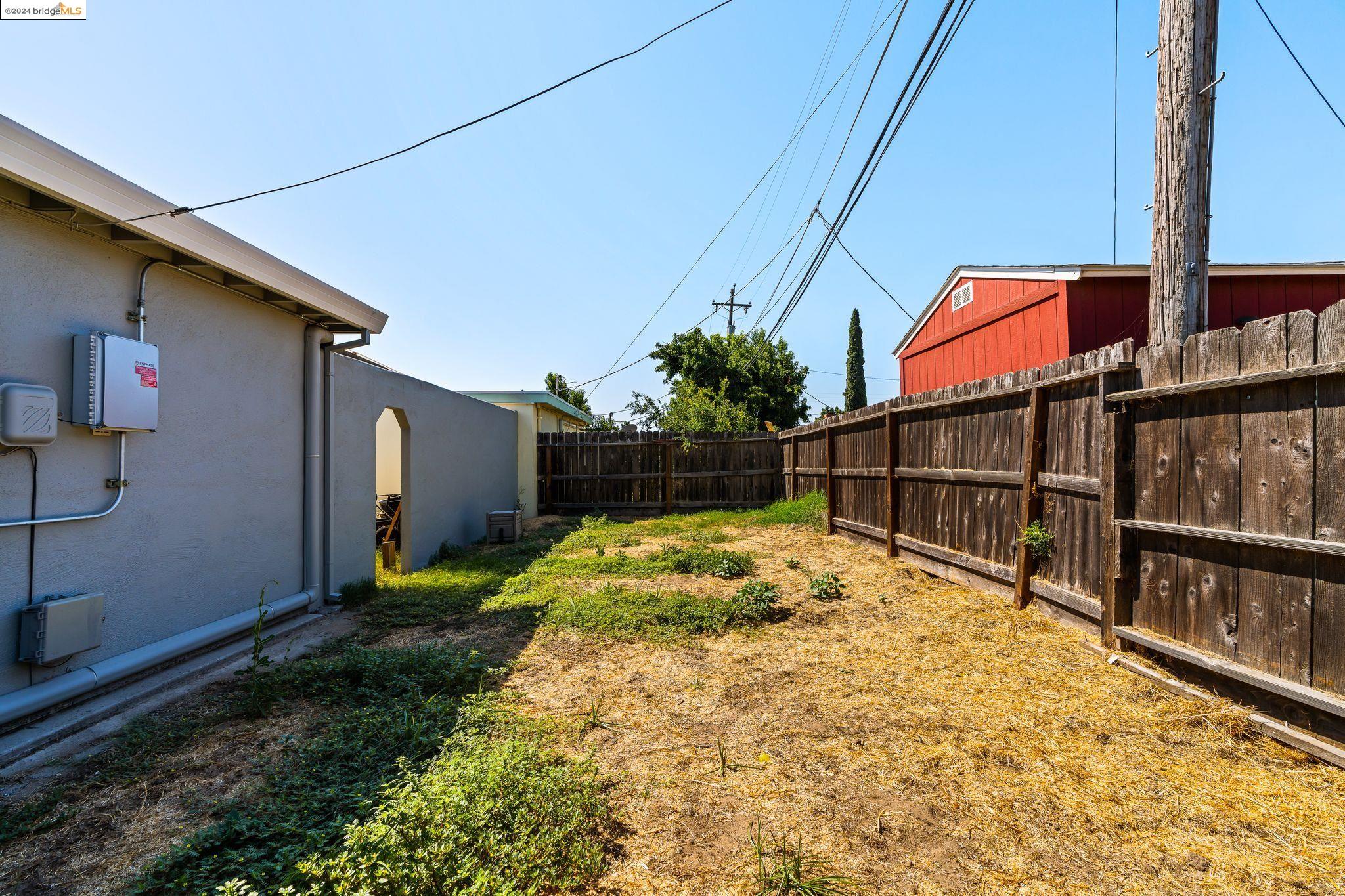 Detail Gallery Image 26 of 29 For 833 Garden Gate Dr, Manteca,  CA 95336 - 2 Beds | 1 Baths