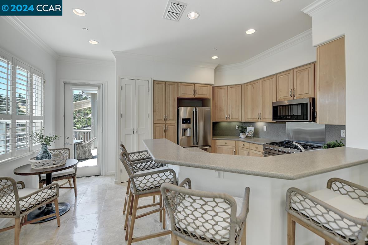 Photo #4: 41067229 Listing 