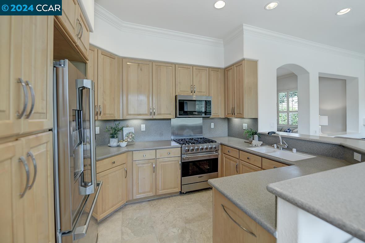 Photo #5: 41067229 Listing 