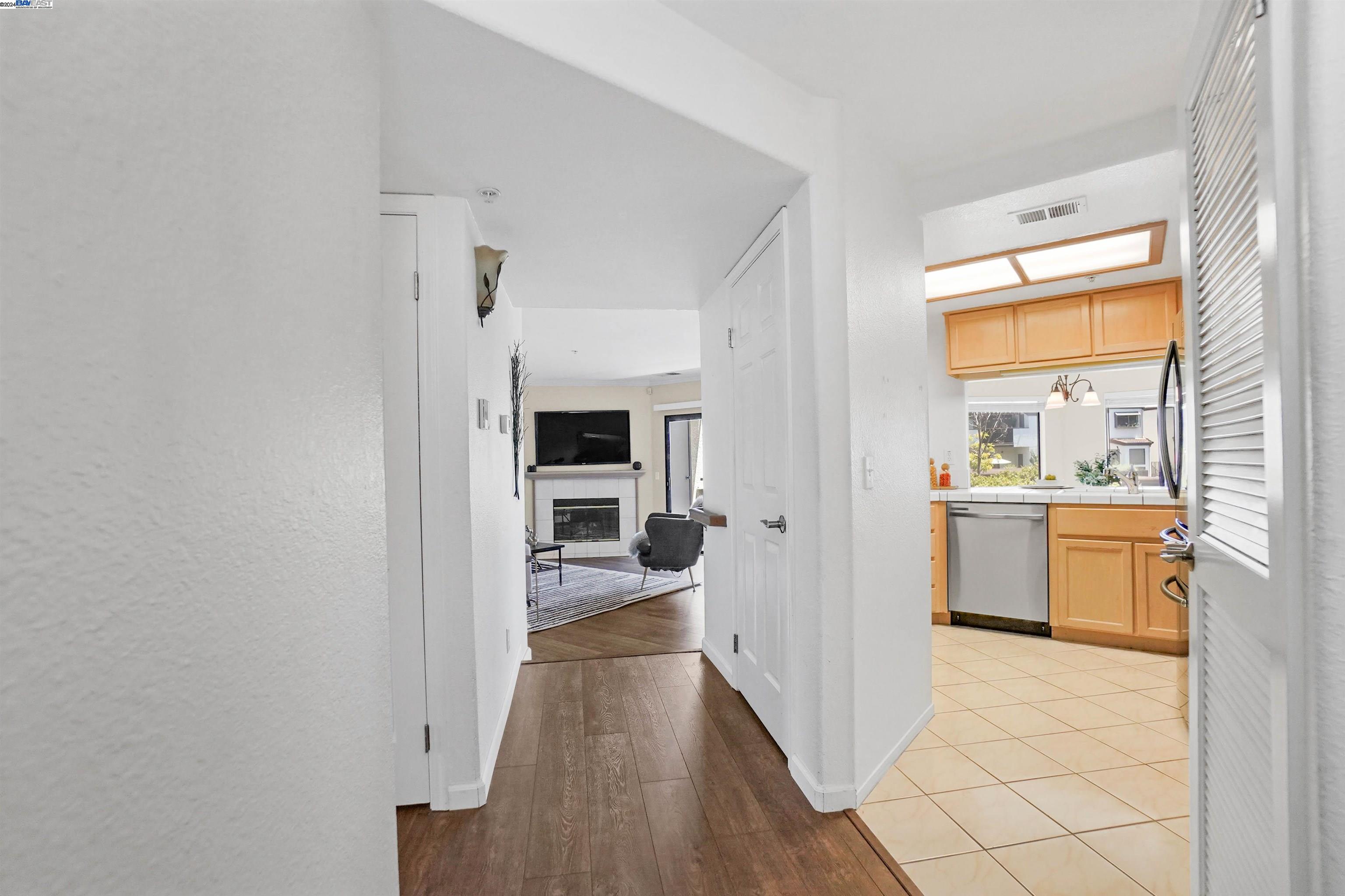 Photo #4: 41067336 Listing 