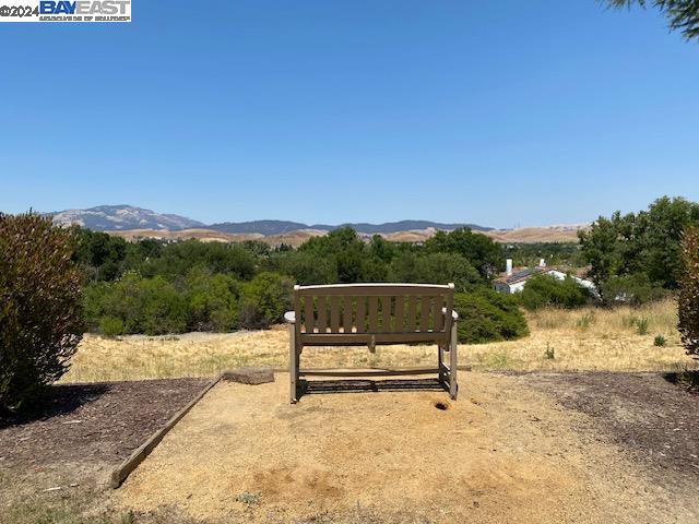 Photo #2: 41067423 Listing 