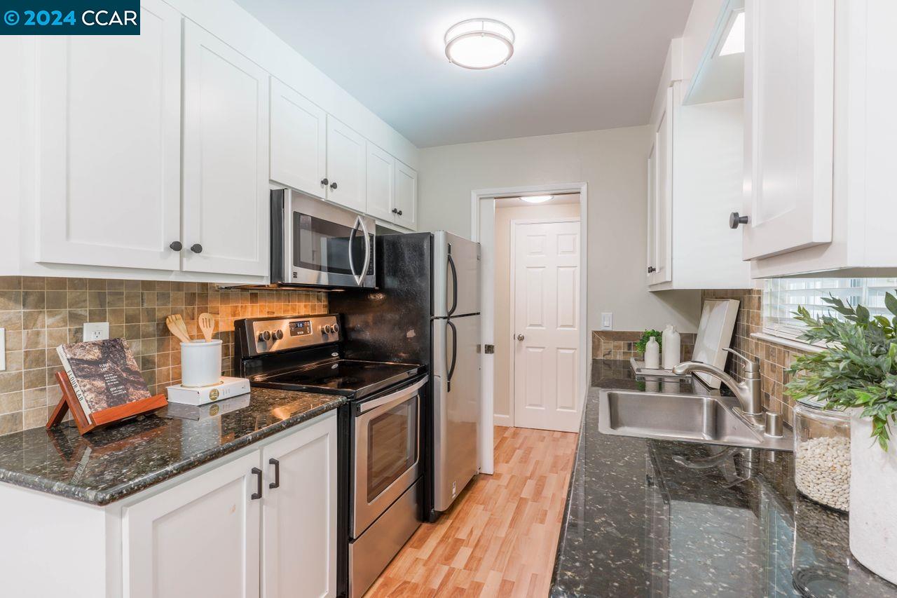 Photo #6: 41067428 Listing 