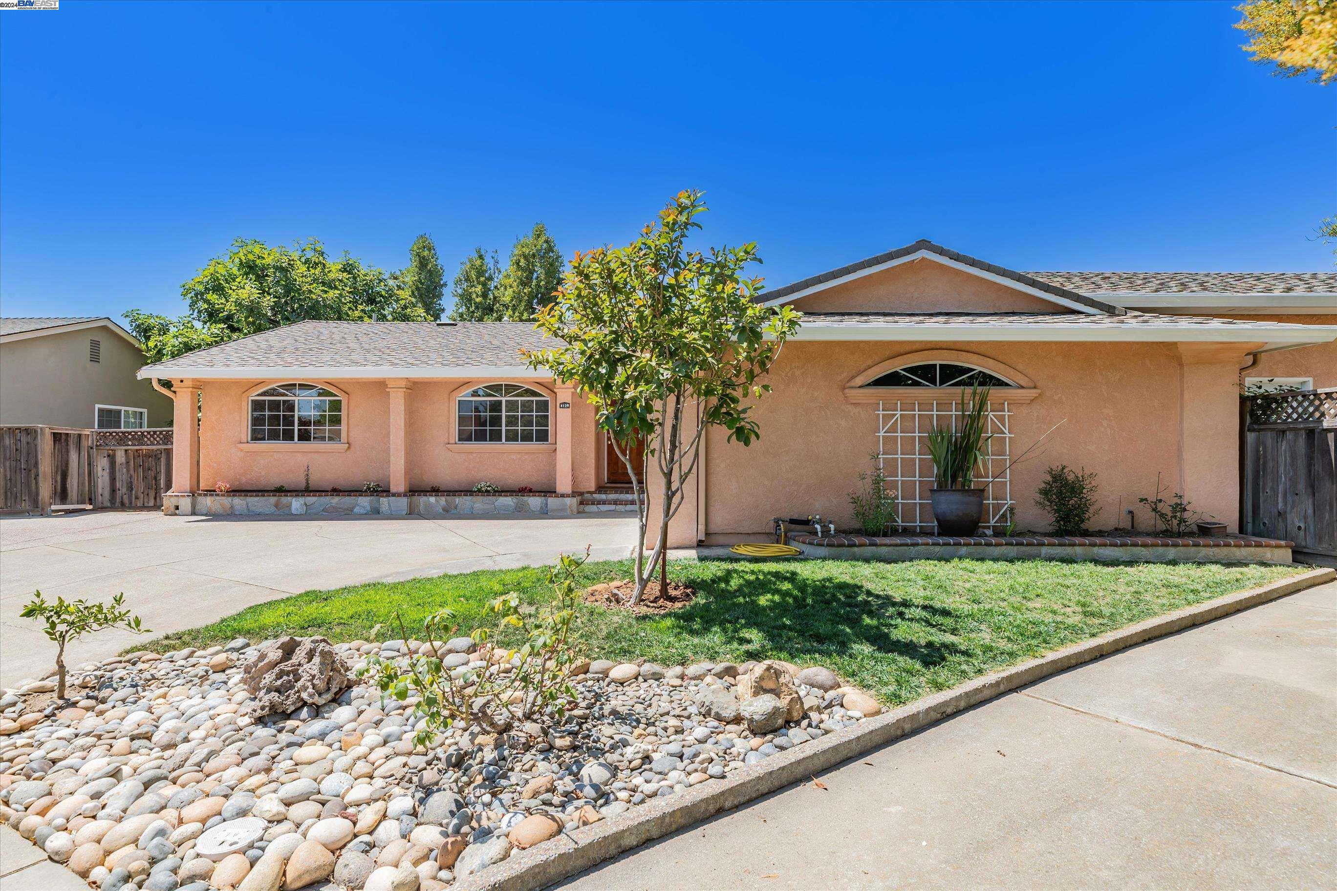 Detail Gallery Image 1 of 1 For 4129 Ameca Court, Fremont,  CA 94536 - 4 Beds | 2 Baths