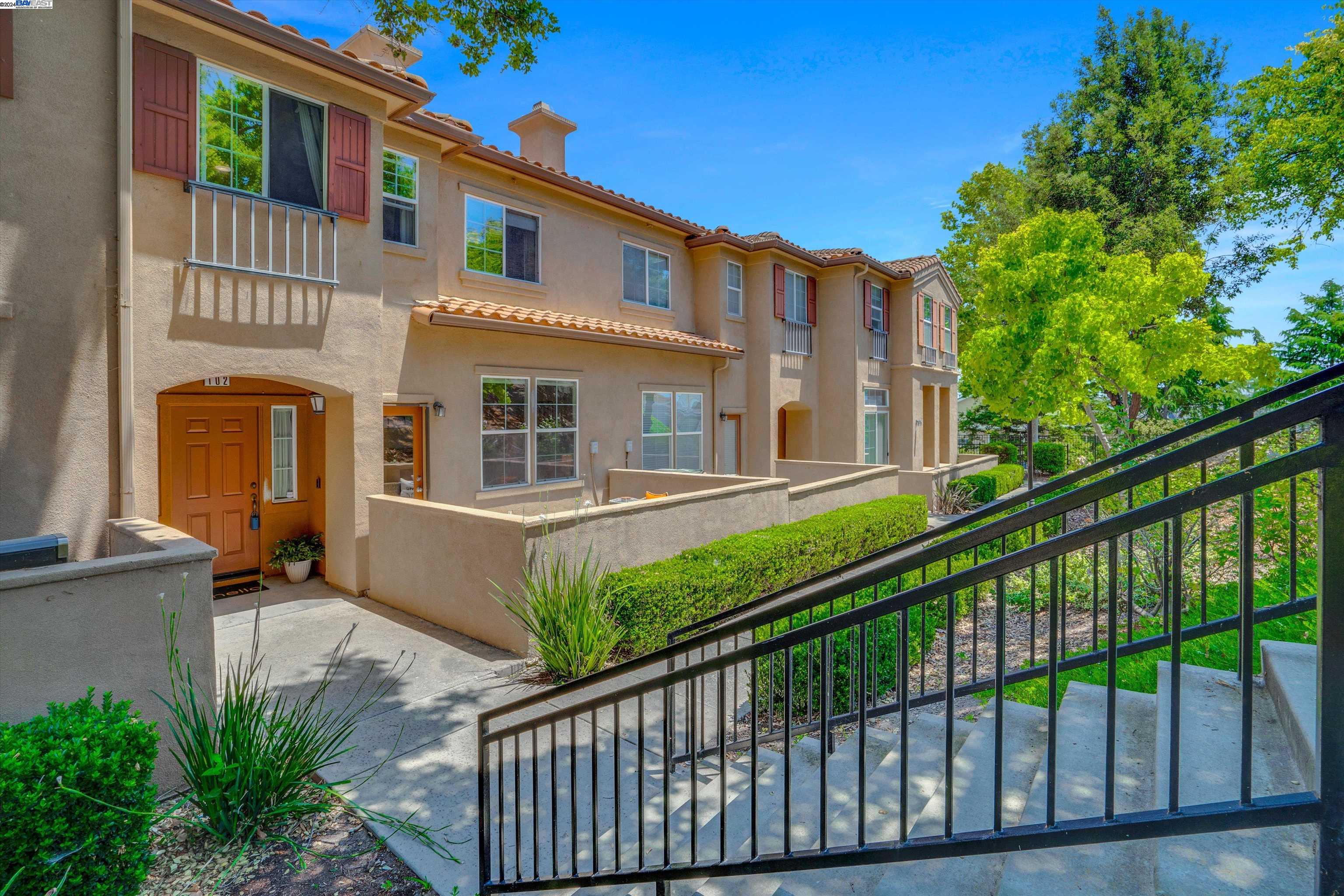 Photo #2: 41067500 Listing 