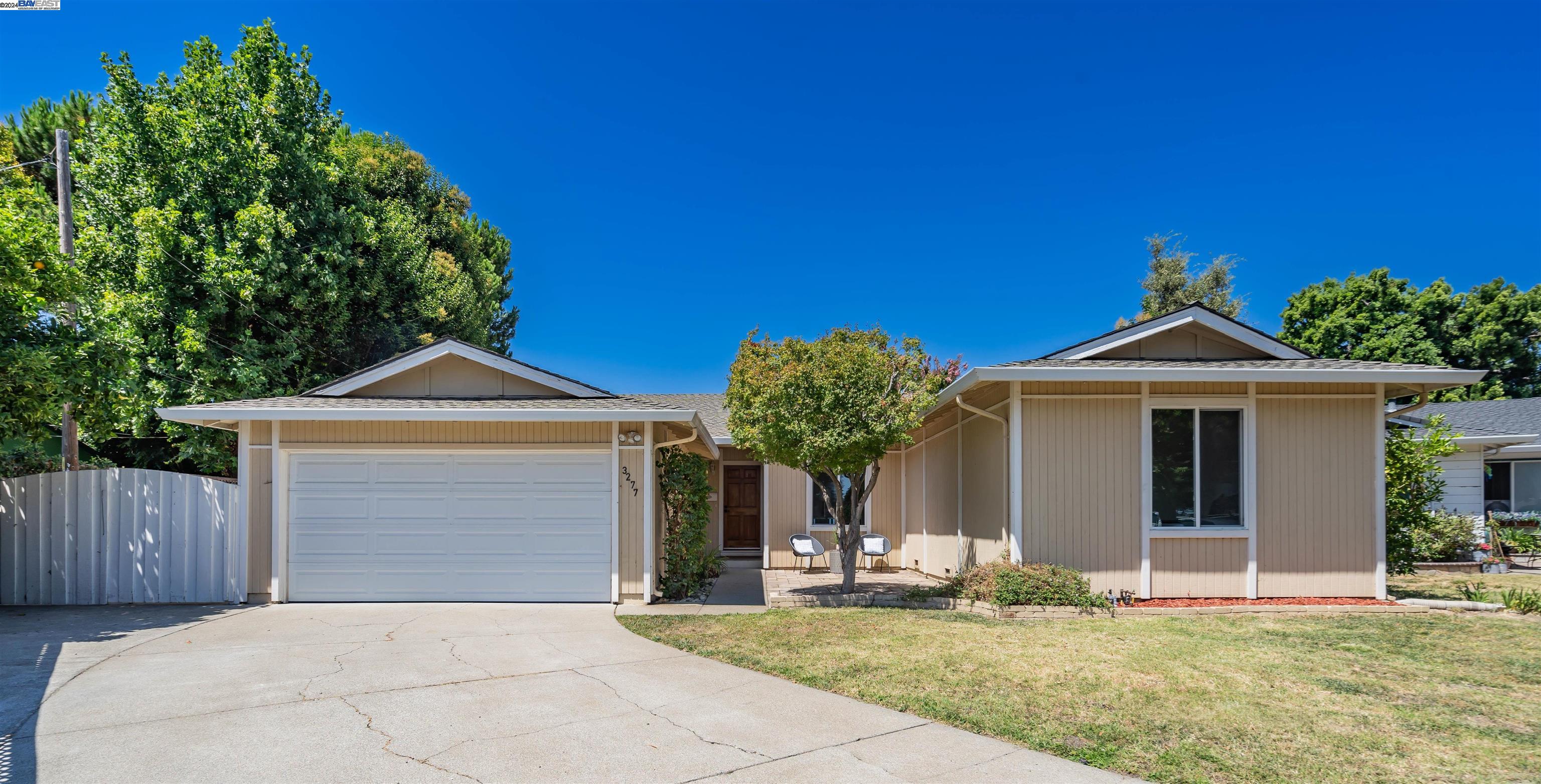 Detail Gallery Image 1 of 1 For 3277 Canterbury Ct, Fremont,  CA 94536 - 4 Beds | 2 Baths