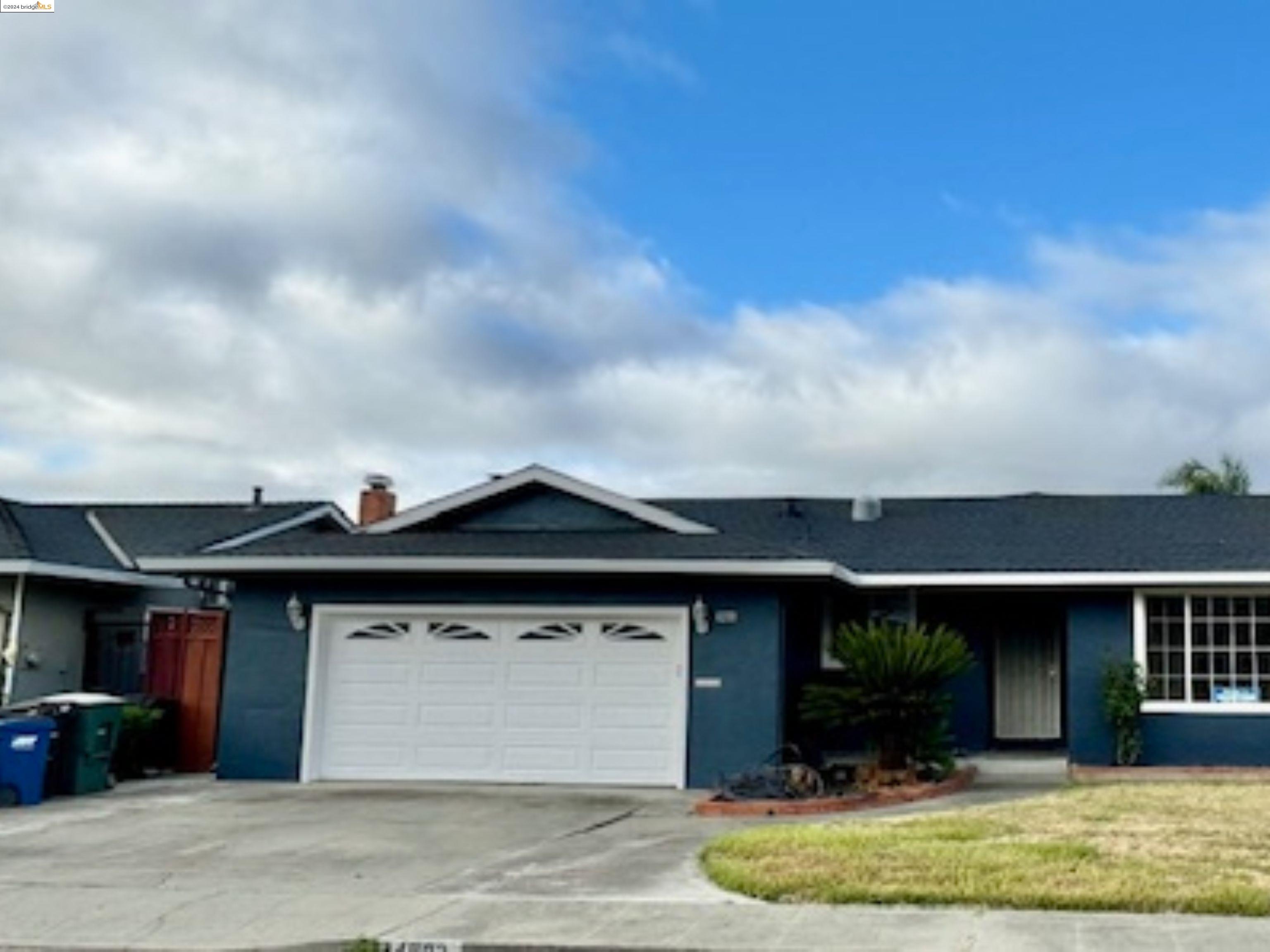 Detail Gallery Image 1 of 1 For 34903 Roberts St, Union City,  CA 94587 - 4 Beds | 2 Baths