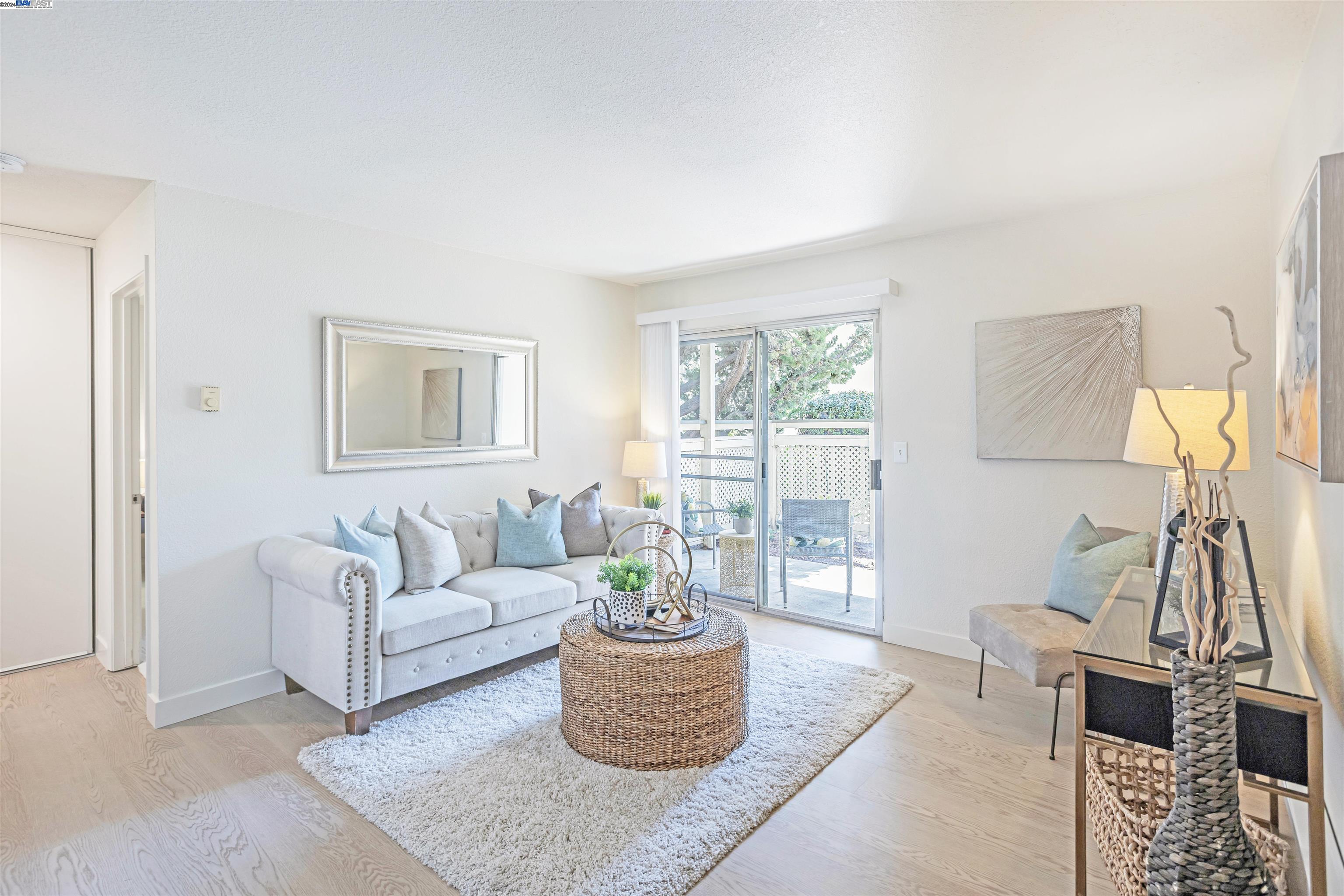 More Details about MLS # 41067633 : 4031 ABBEY TER # 107