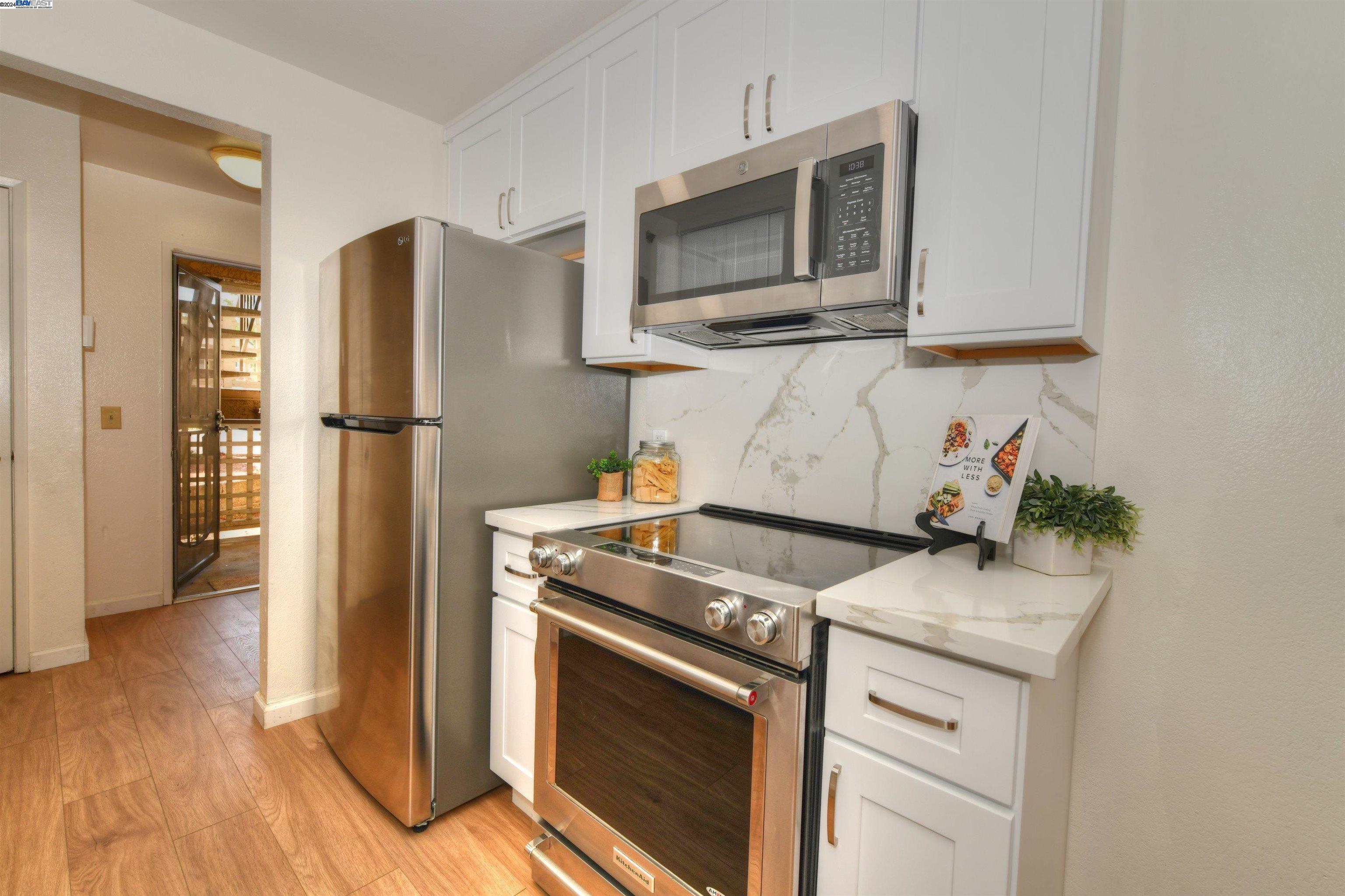 Photo #5: 41067648 Listing 