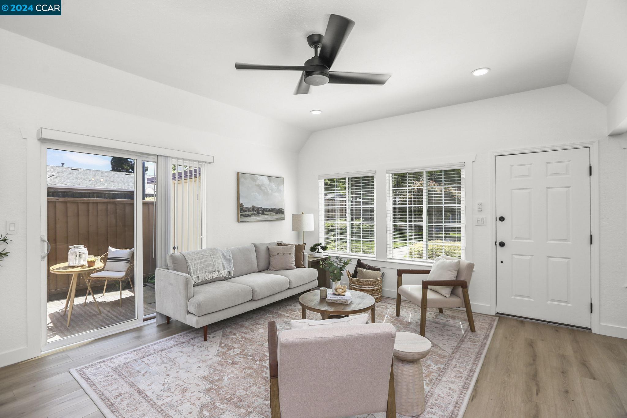 Photo #3: 41067655 Listing 