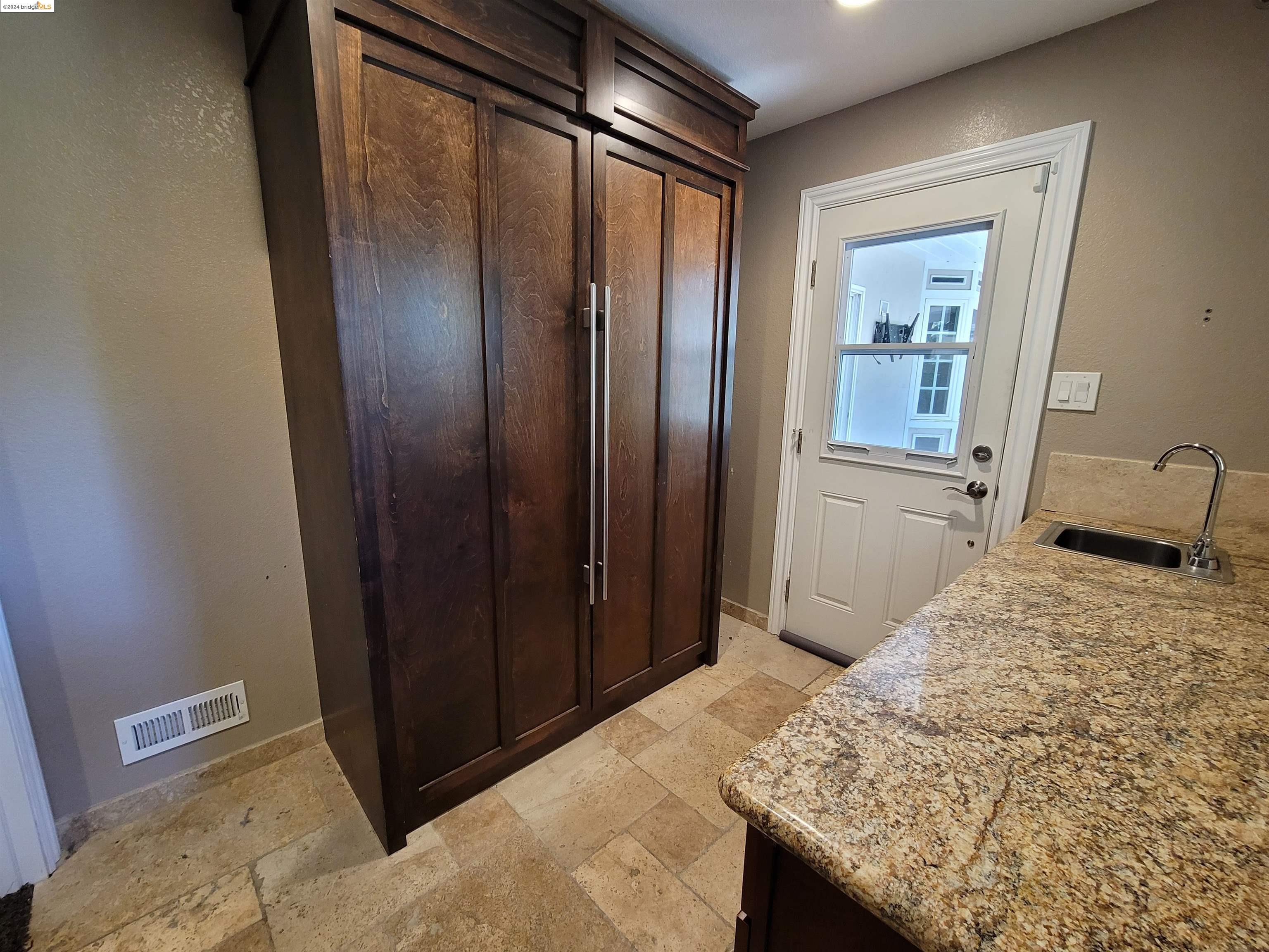 Detail Gallery Image 36 of 60 For 1180 Quail Ct, Concord,  CA 94518 - 3 Beds | 2 Baths