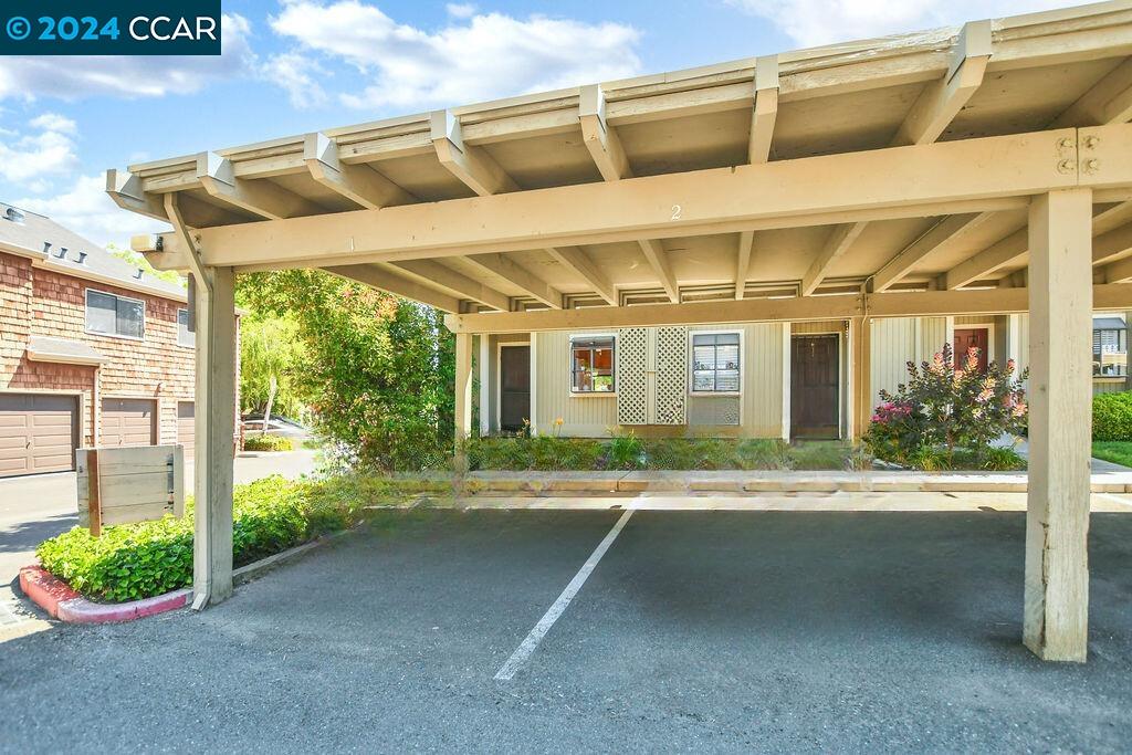 Photo #3: 41067679 Listing 