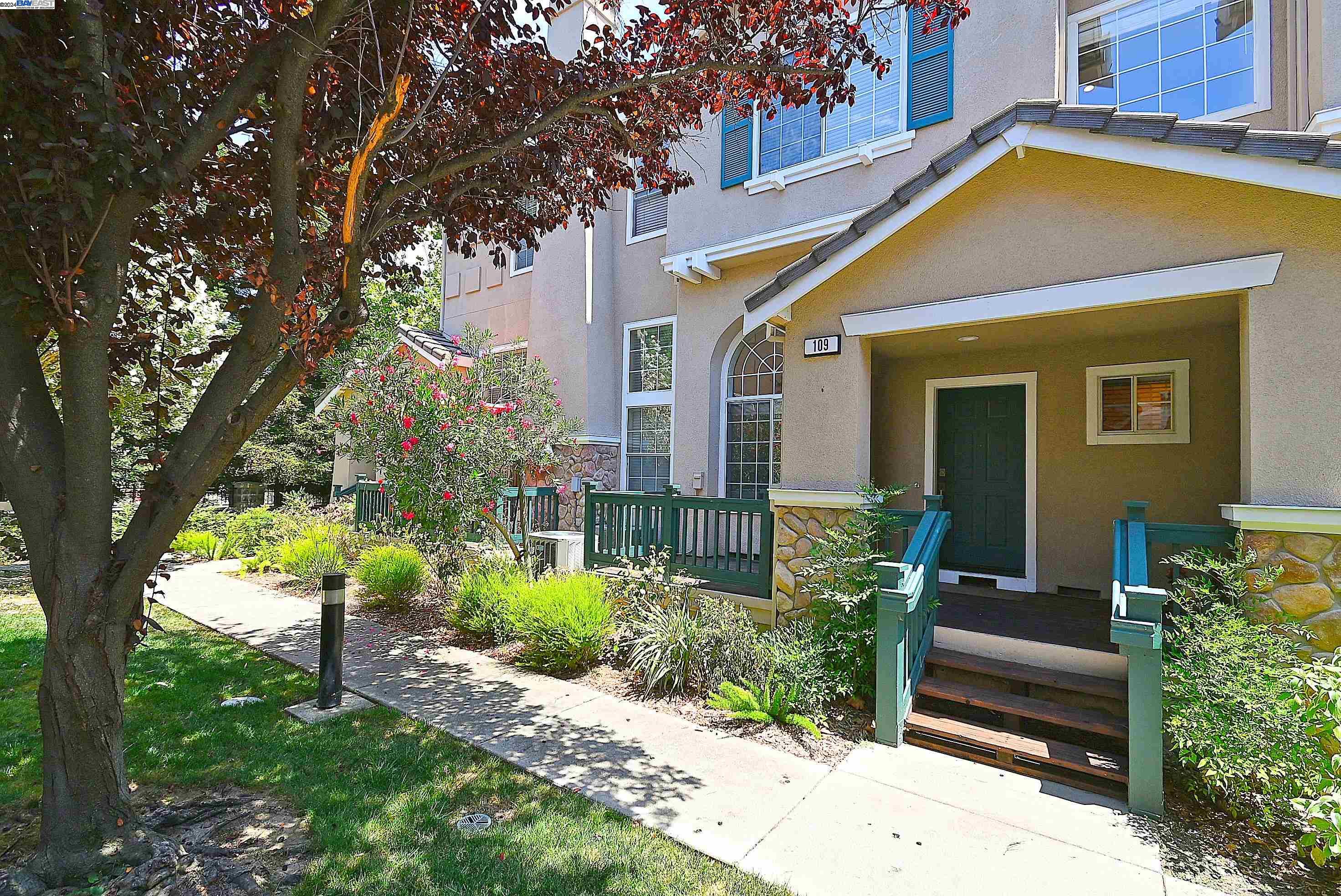 Photo #2: 41067688 Listing 