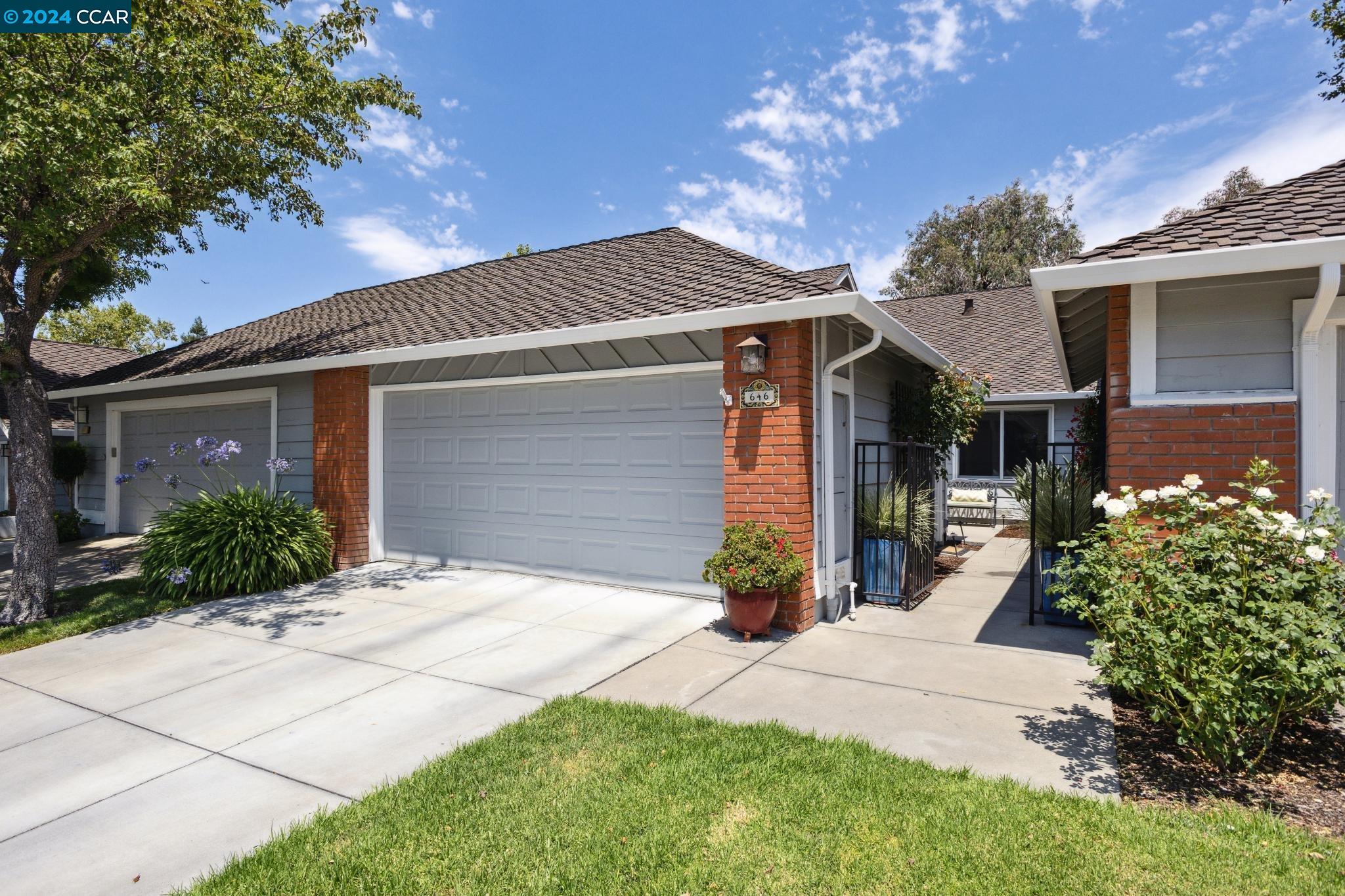 MLS: 41067691 Condo For Sale