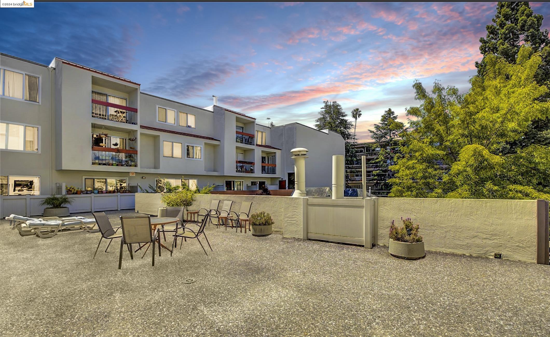 More Details about MLS # 41067711 : 288 WHITMORE ST # 106