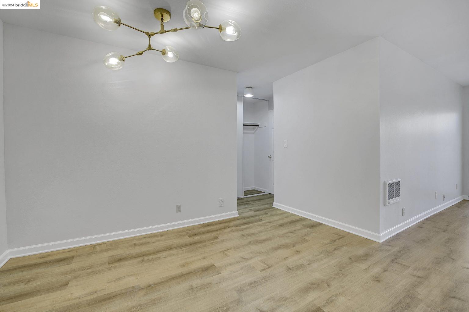 Photo #6: 41067711 Listing 