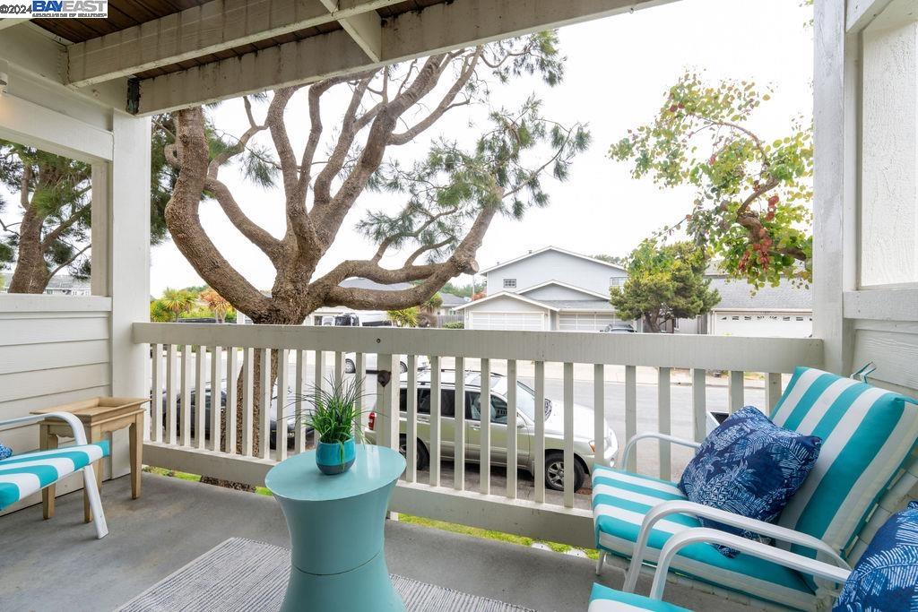 Detail Gallery Image 27 of 39 For 402 Laurel, Half Moon Bay,  CA 94019 - 2 Beds | 2 Baths