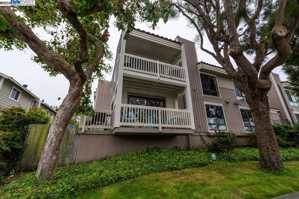 Detail Gallery Image 35 of 39 For 402 Laurel, Half Moon Bay,  CA 94019 - 2 Beds | 2 Baths