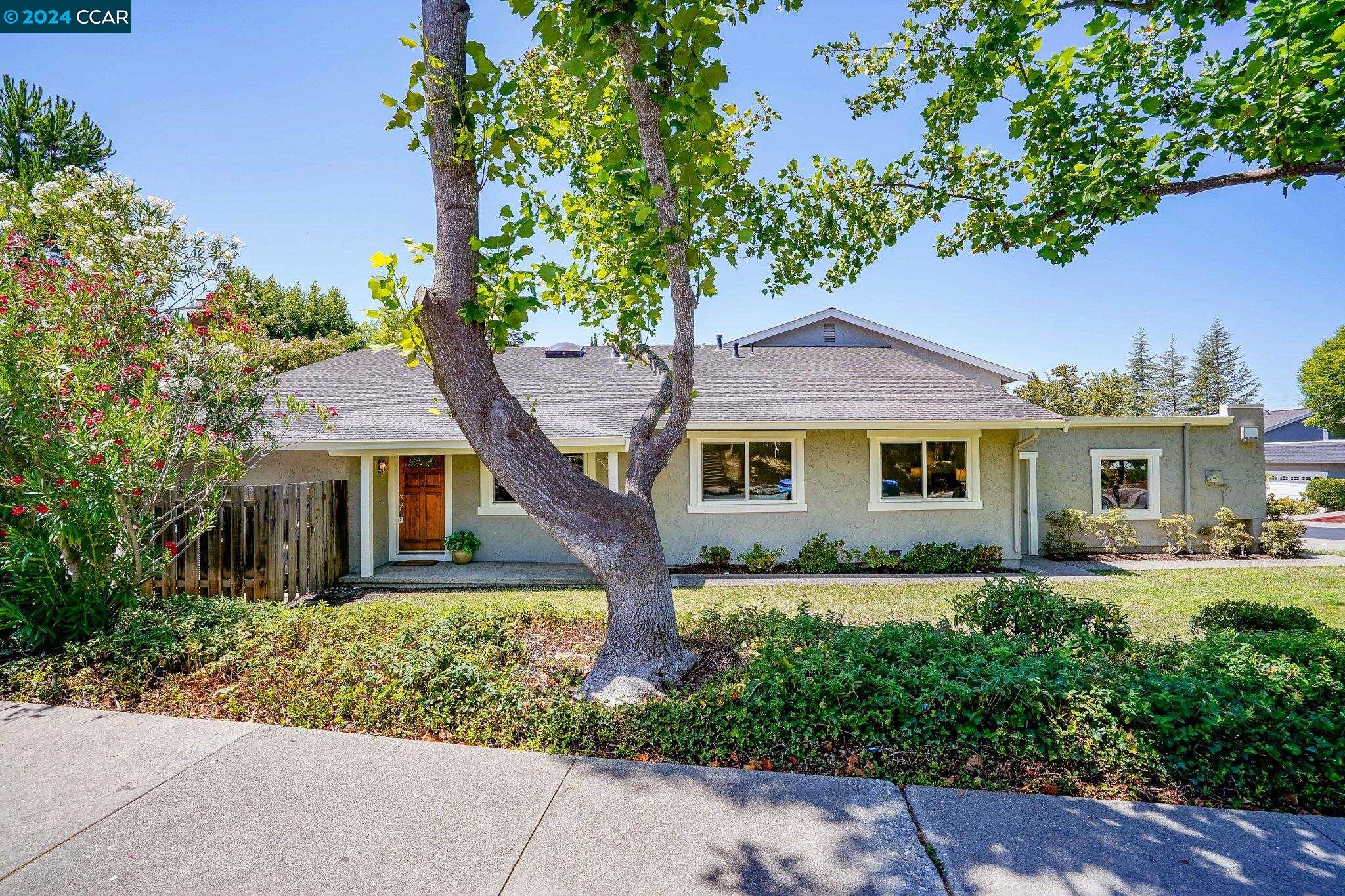 Photo #2: 41067760 Listing 