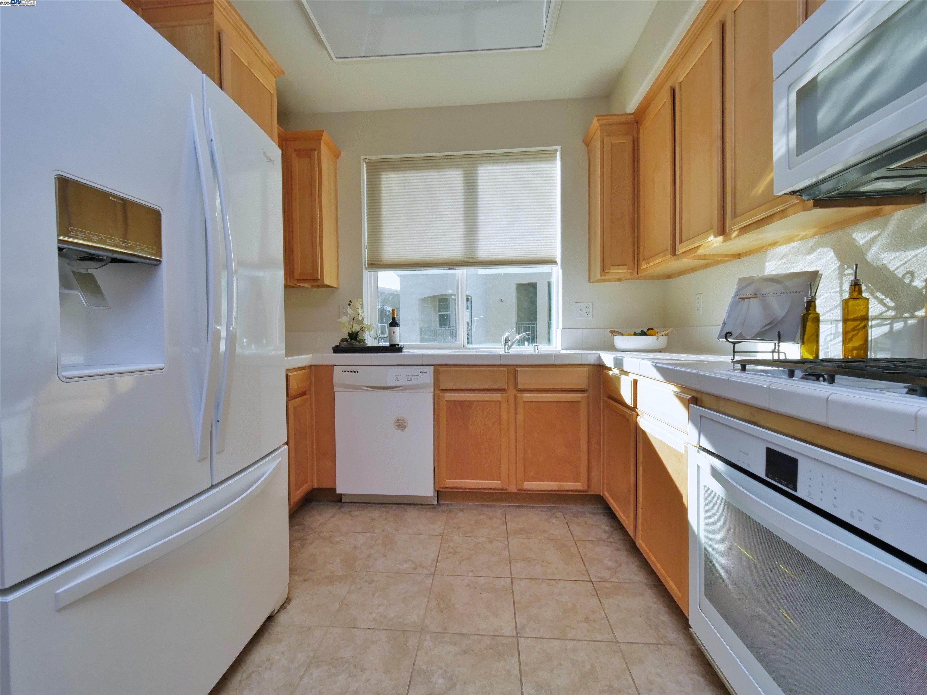 Detail Gallery Image 12 of 38 For 4716 Norris Canyon Rd #203,  San Ramon,  CA 94583 - 2 Beds | 2 Baths