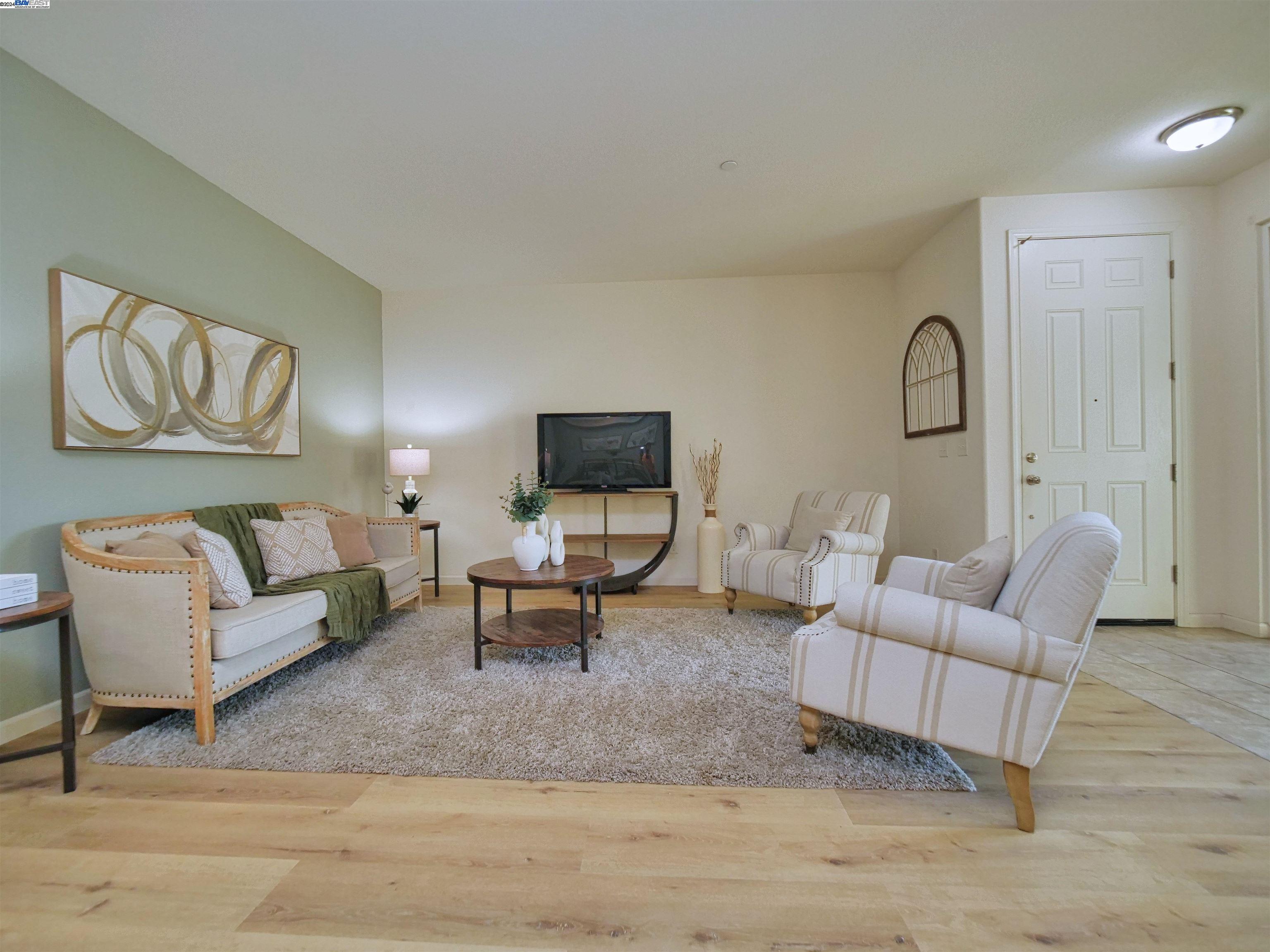 Photo #5: 41067885 Listing 