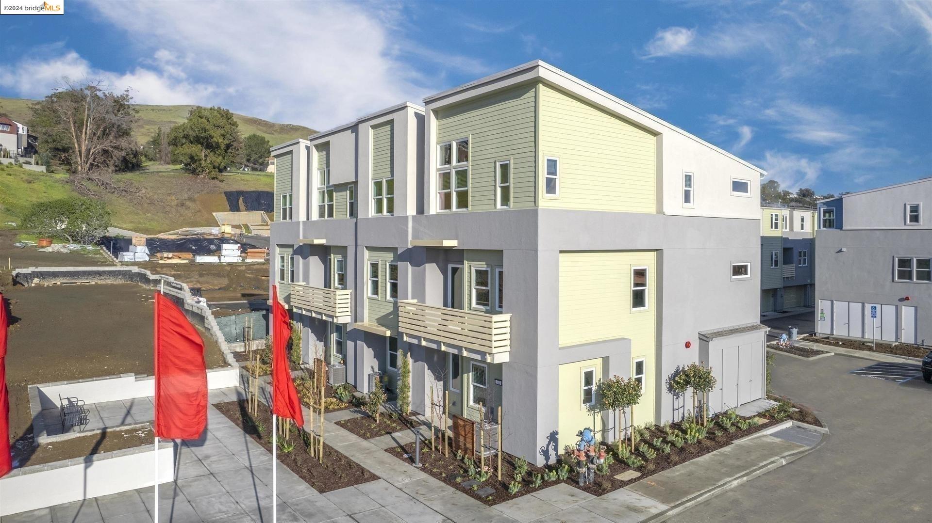 Photo #2: 41067900 Listing 
