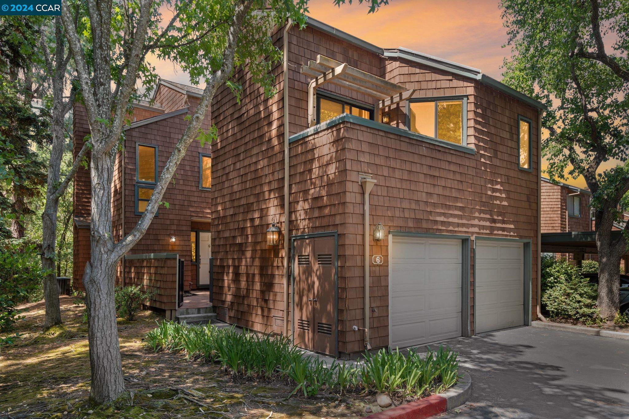 More Details about MLS # 41067910 : 6 HARWICH WALK