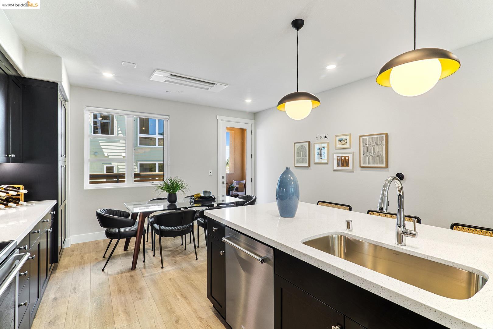 Photo #2: 41067912 Listing 