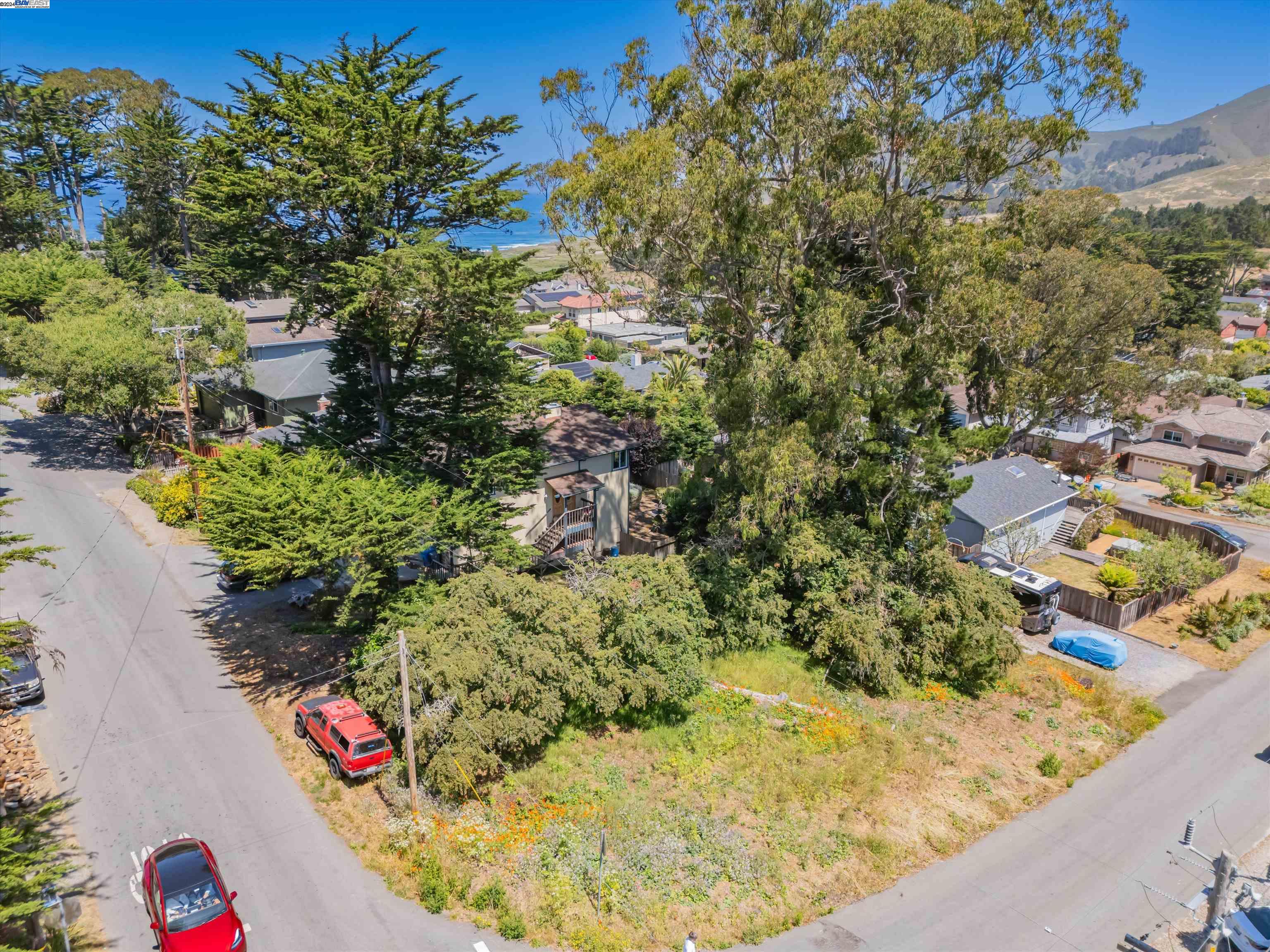 Detail Gallery Image 1 of 21 For 0 6th St, Montara,  CA 94037 - – Beds | – Baths