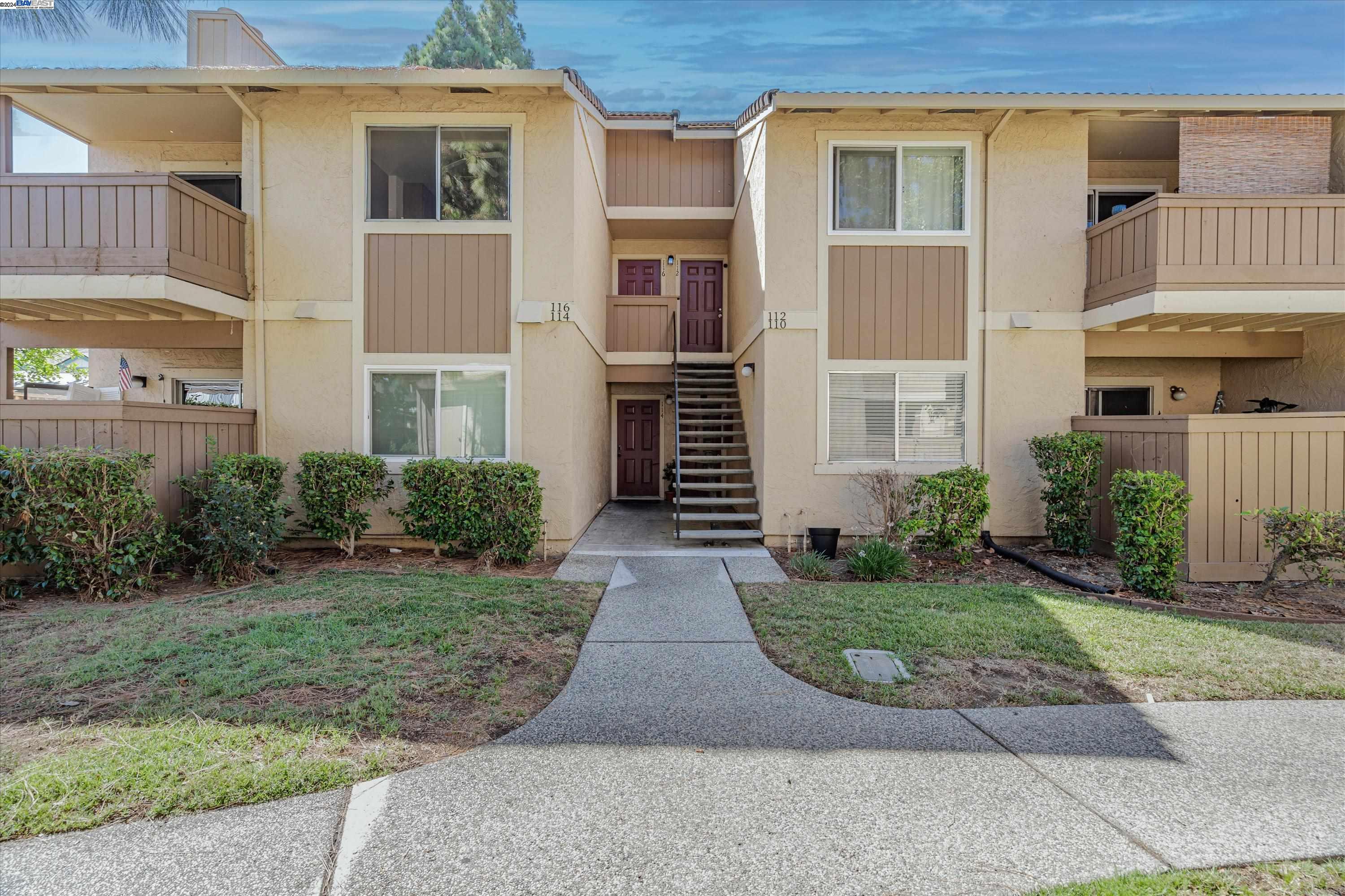 Detail Gallery Image 1 of 1 For 116 Damsen Dr, San Jose,  CA 95116 - 3 Beds | 2 Baths