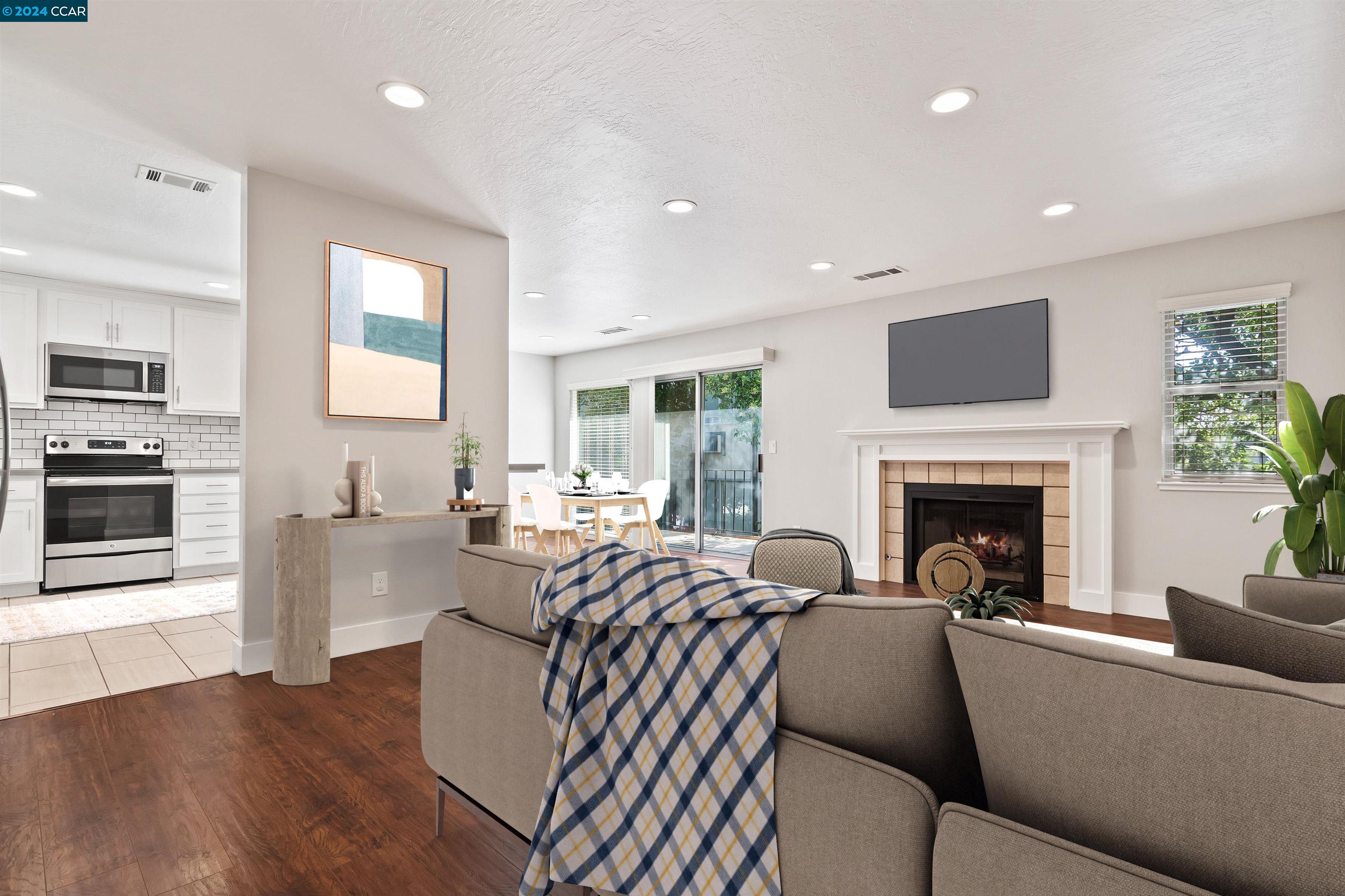 Photo #2: 41068037 Listing 