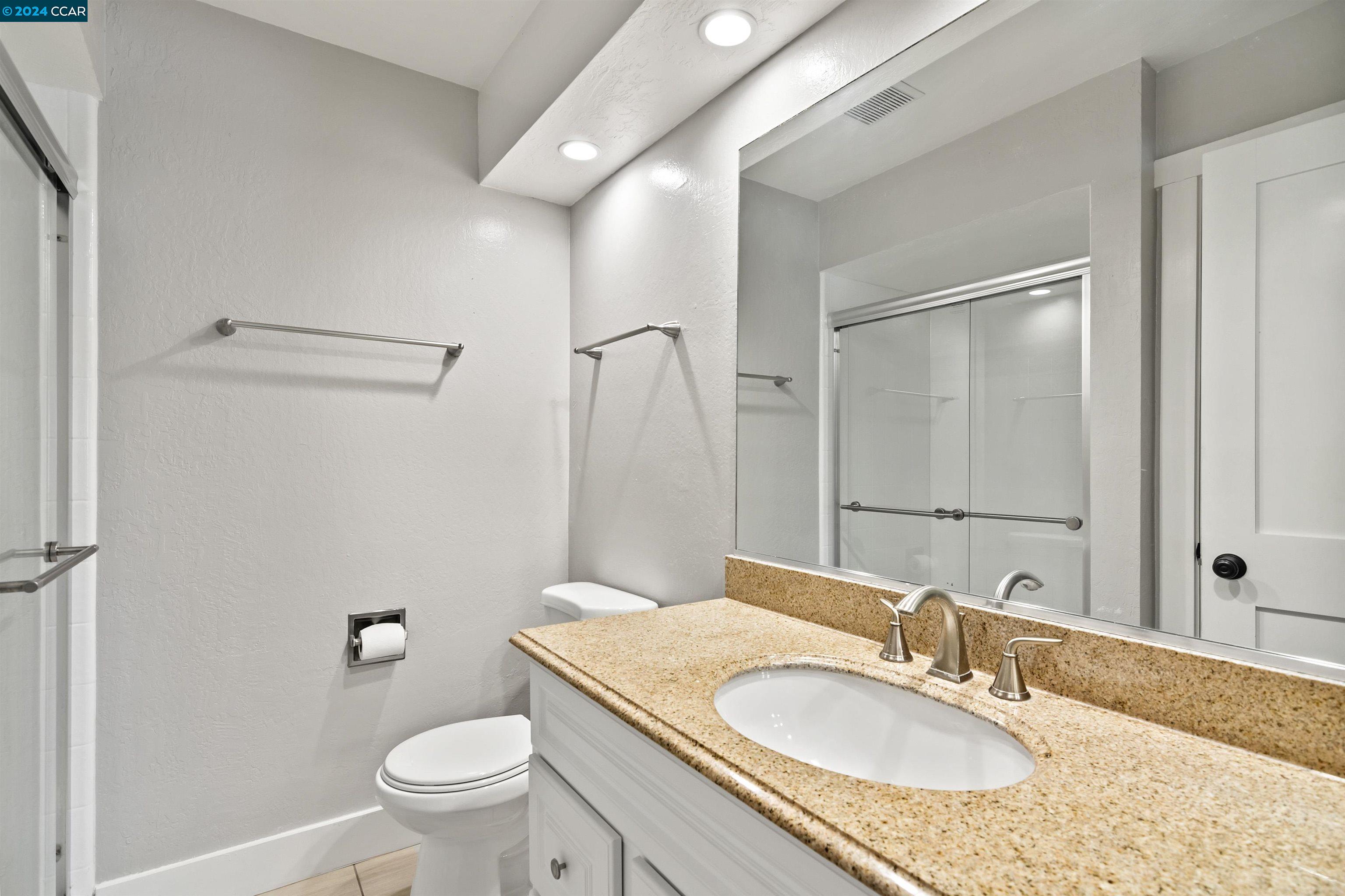 Photo #5: 41068037 Listing 