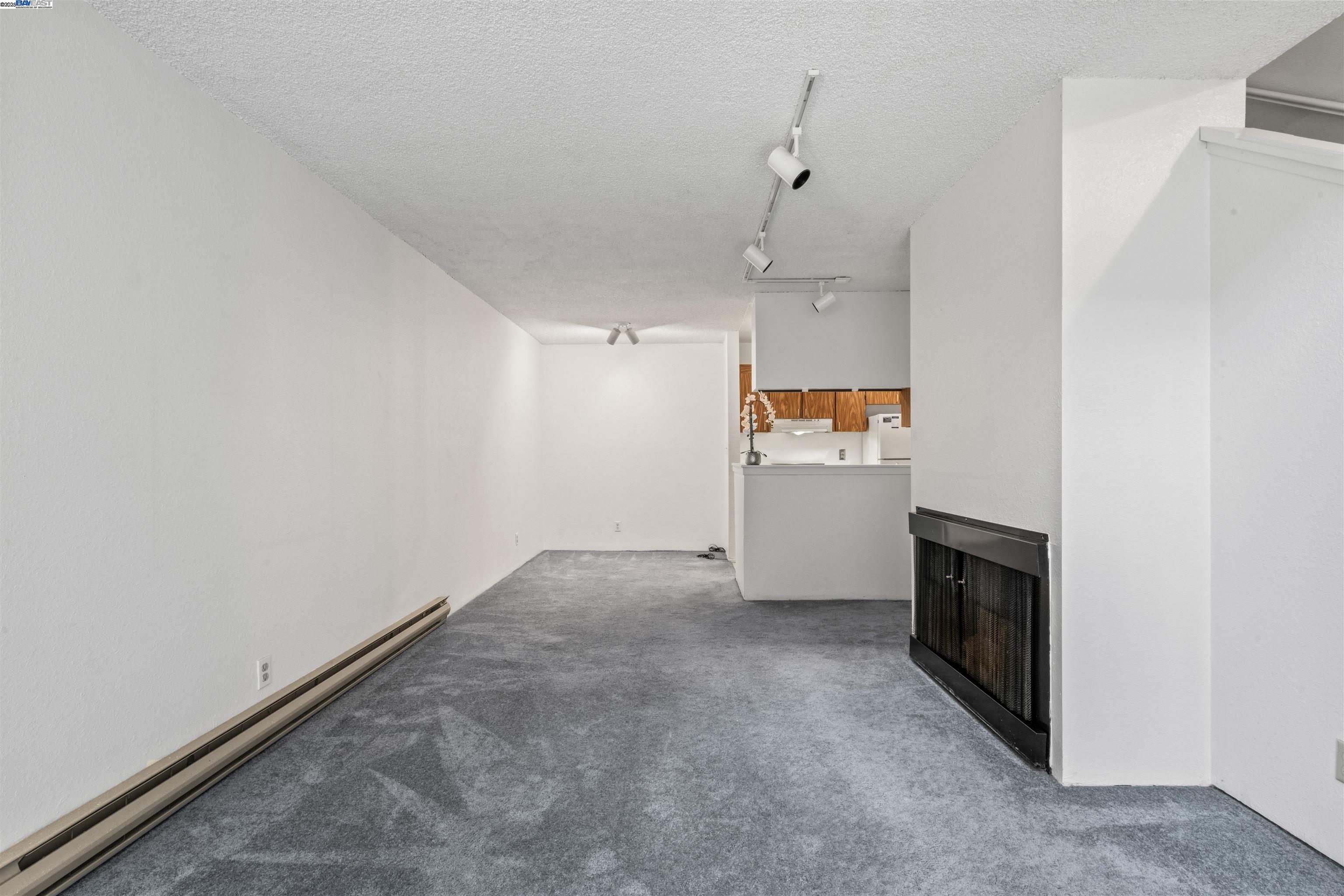 Detail Gallery Image 13 of 40 For 374 Imperial Way #2,  Daly City,  CA 94015-2529 - 1 Beds | 1 Baths
