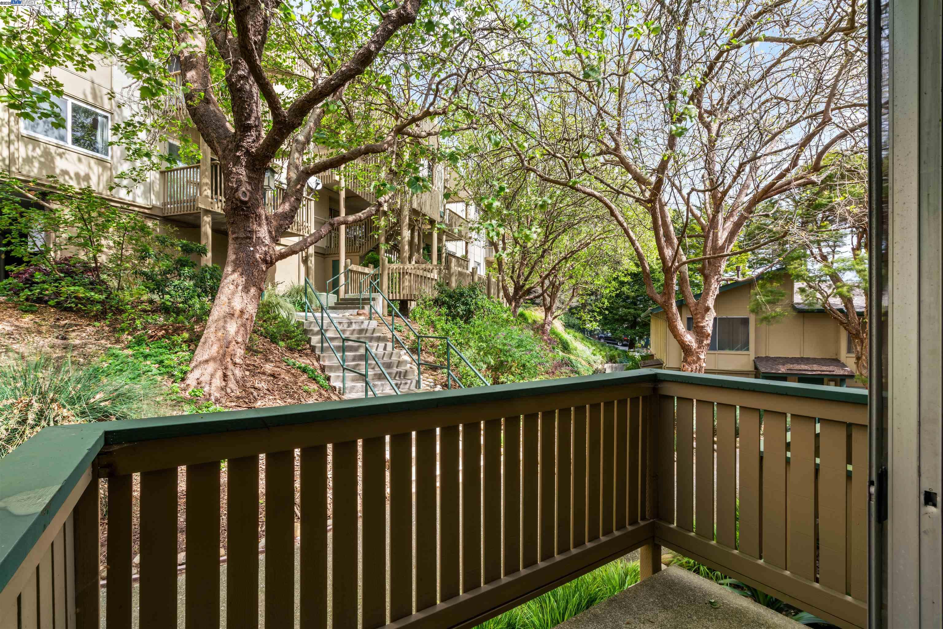Detail Gallery Image 28 of 40 For 374 Imperial Way #2,  Daly City,  CA 94015-2529 - 1 Beds | 1 Baths