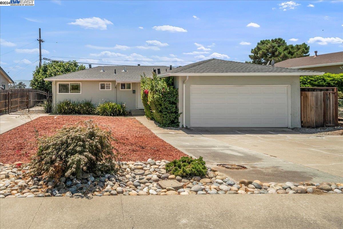 Detail Gallery Image 1 of 1 For 1943 Conway St, Milpitas,  CA 95035 - 3 Beds | 2 Baths