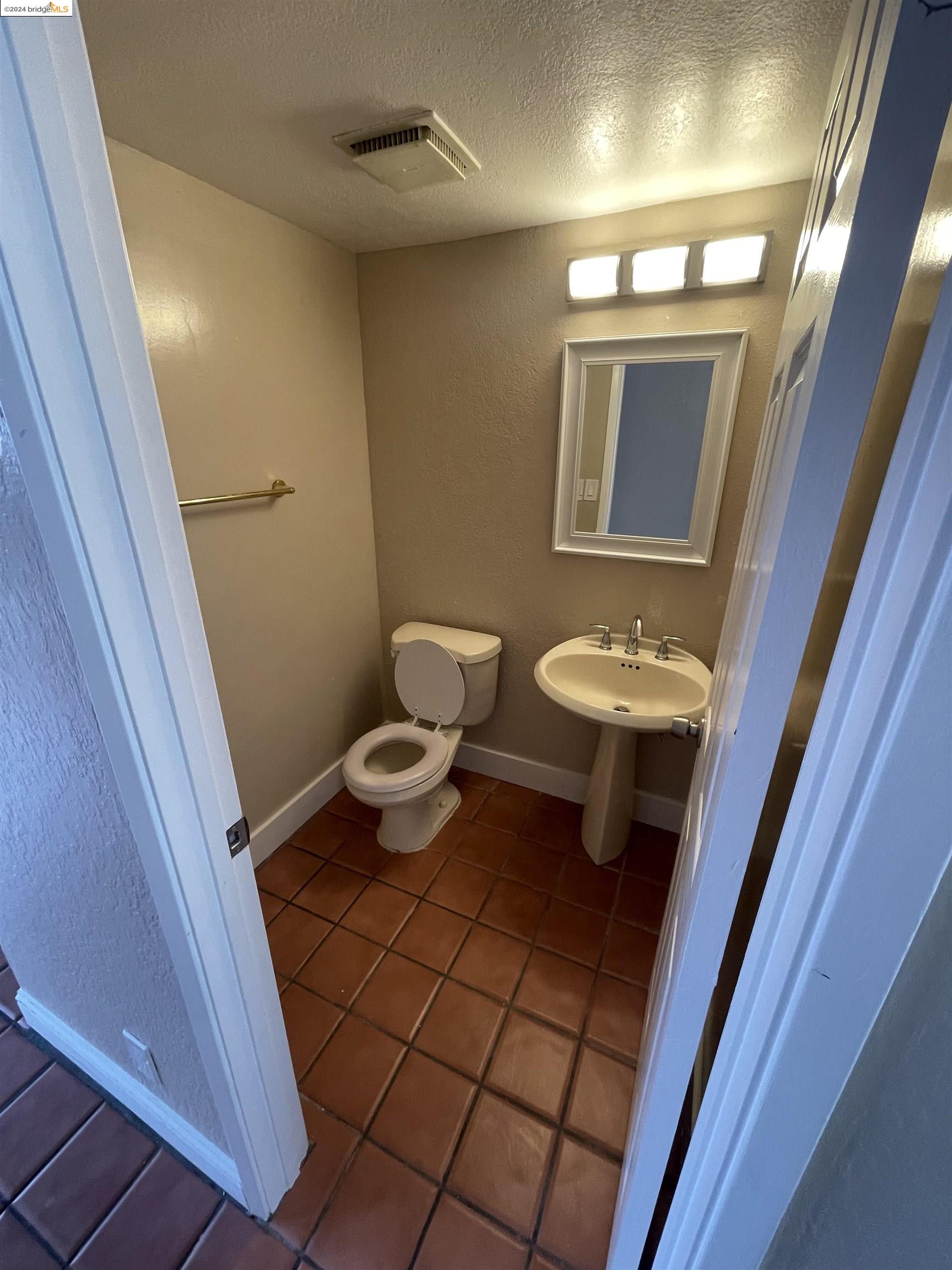 Photo #4: 41068056 Listing 