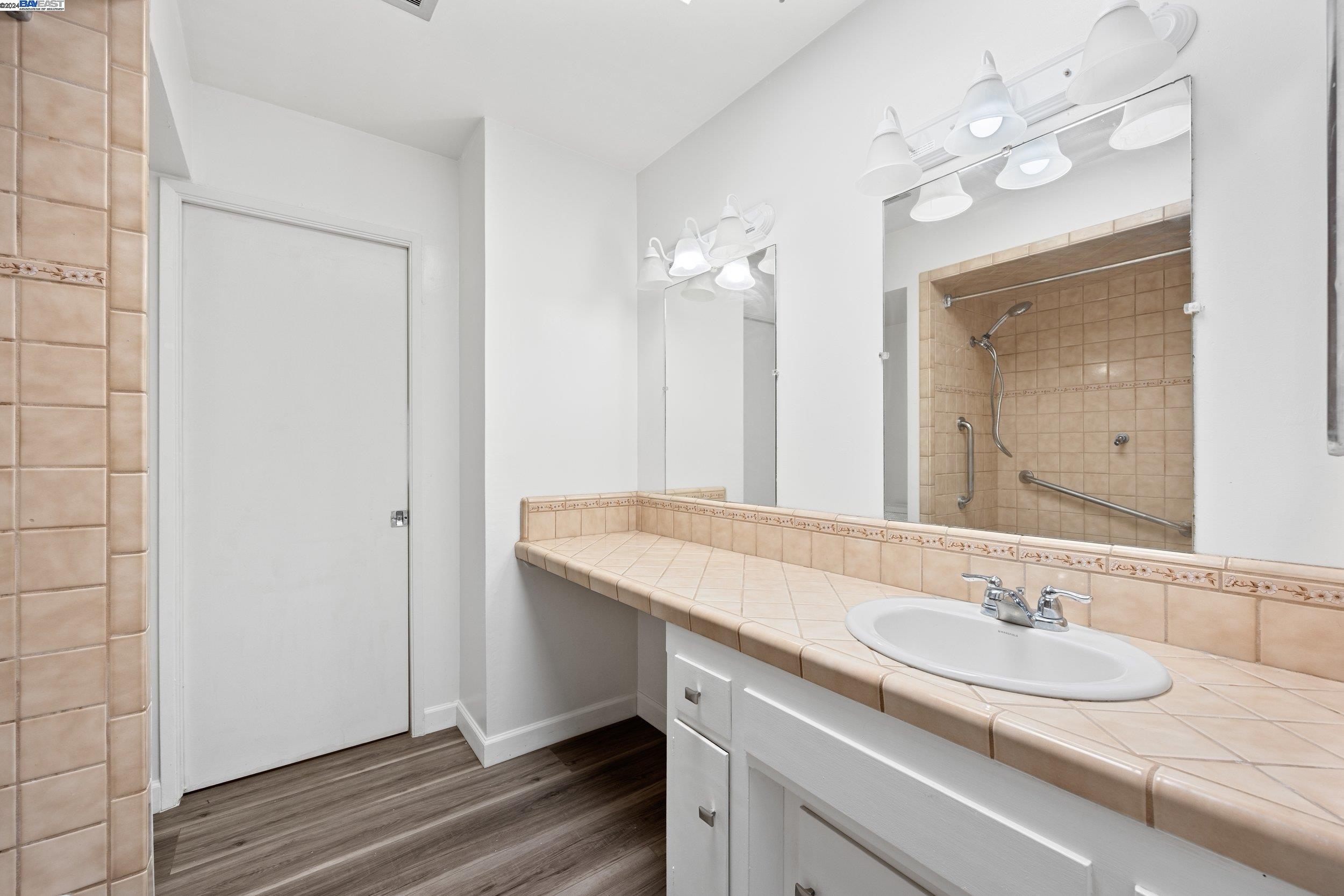 Detail Gallery Image 22 of 36 For 6201 Hartman Ave, Bakersfield,  CA 93309 - 4 Beds | 2 Baths
