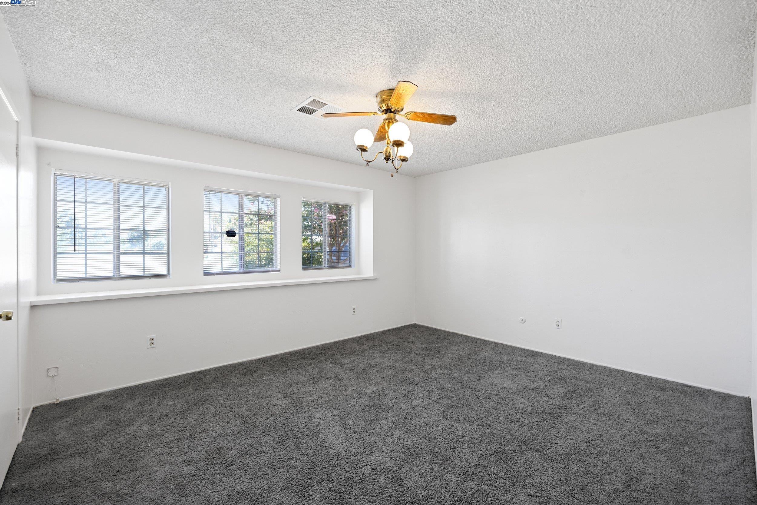 Detail Gallery Image 23 of 36 For 6201 Hartman Ave, Bakersfield,  CA 93309 - 4 Beds | 2 Baths